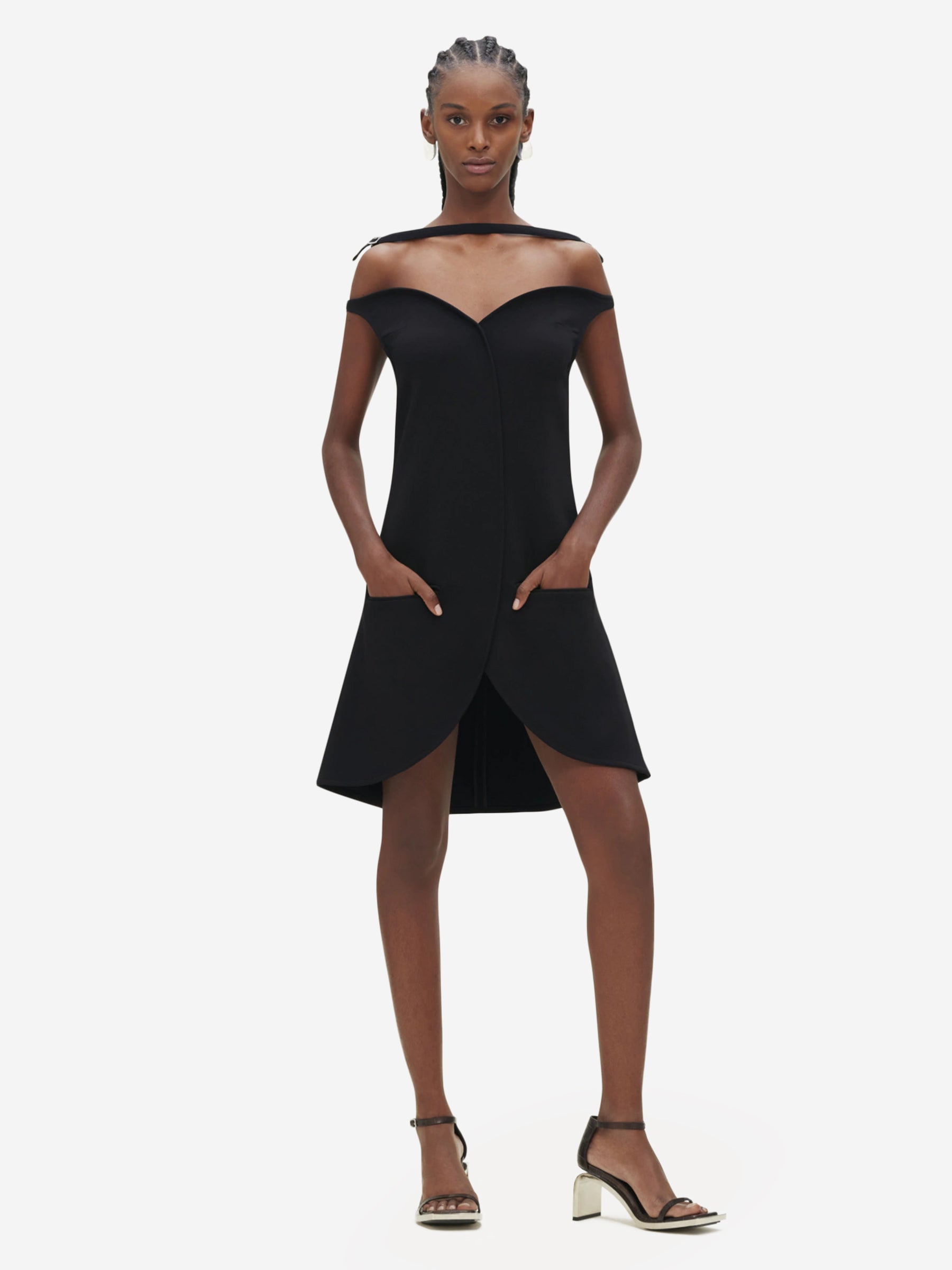 courreges リブニットミニドレス a2019 courreges リブニットミニドレス a2019