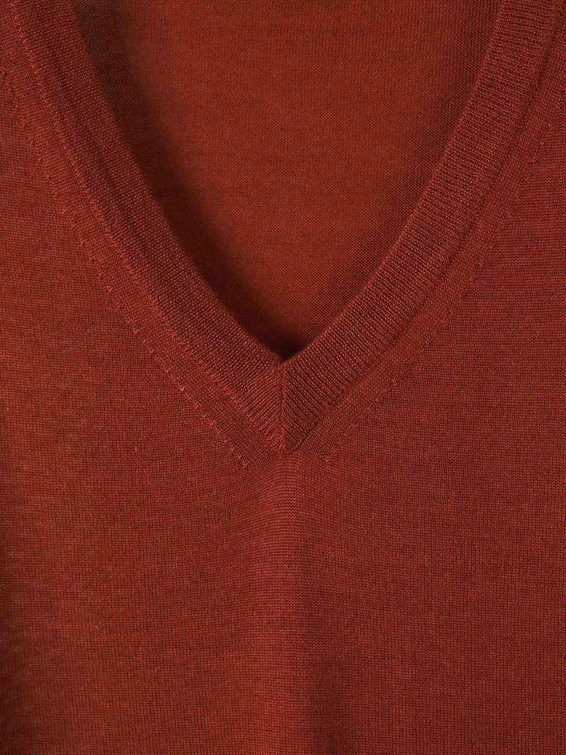 Santa Eulalia Hombre Barcelona Jersey Pico Cashmere color Terracota sku 542-002425 05 - Foto 3
