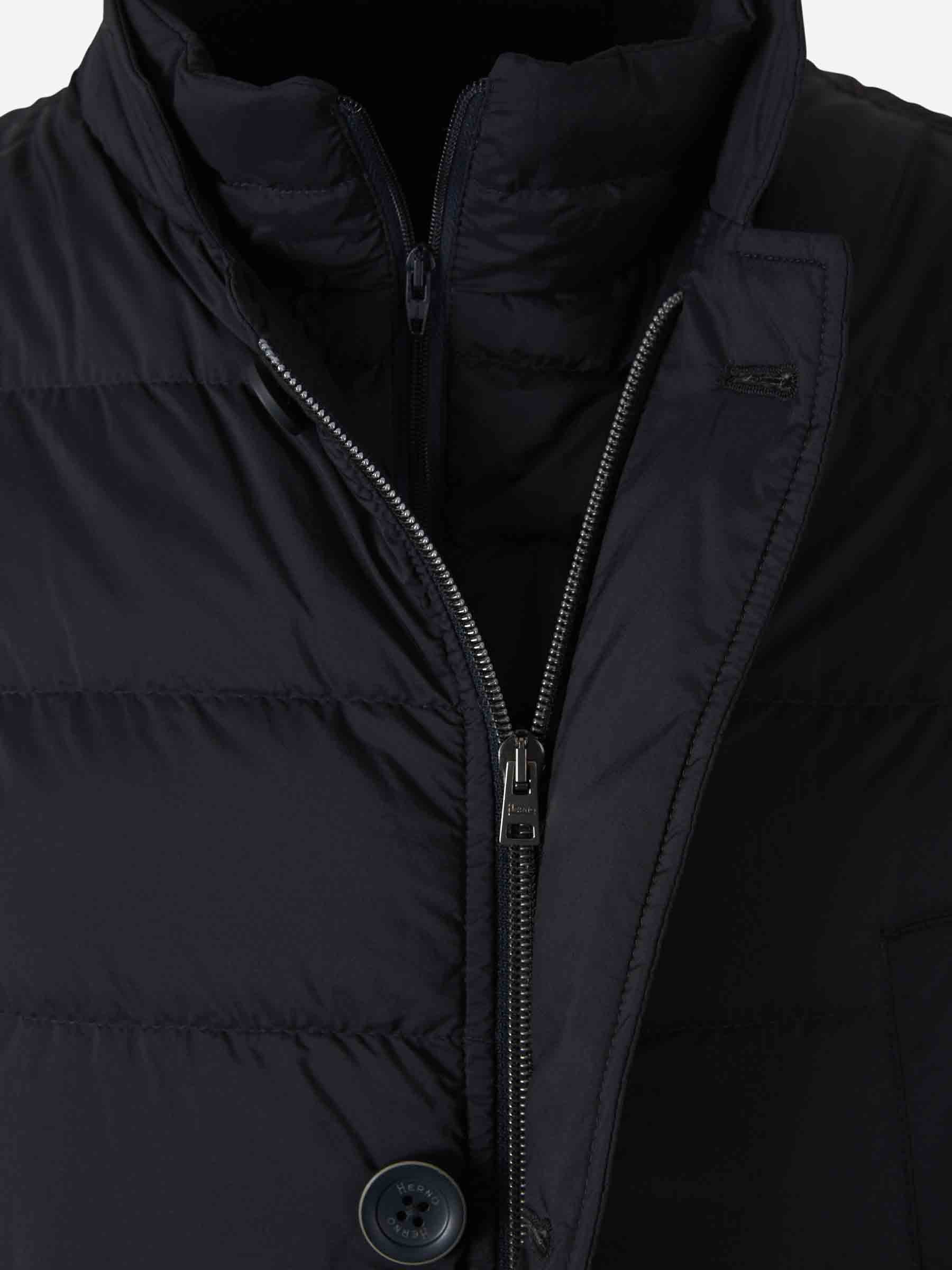 Herno Hombre Barcelona Abrigo Acolchado Il Cappotto color Negro sku 502-001619 01 - Foto 3