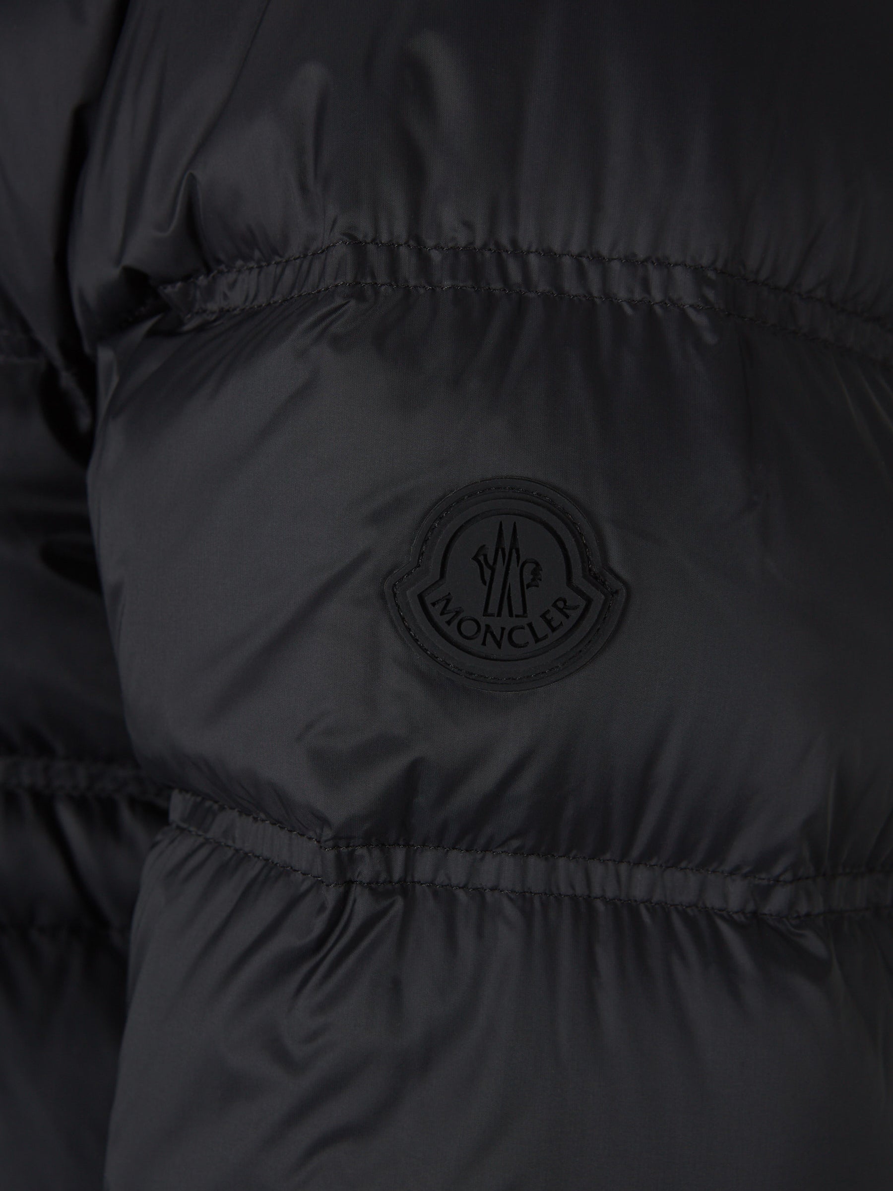 Moncler Hombre Barcelona Chaqueta Acolchada Gardy color Negro sku 512-002459 01 - Foto 6