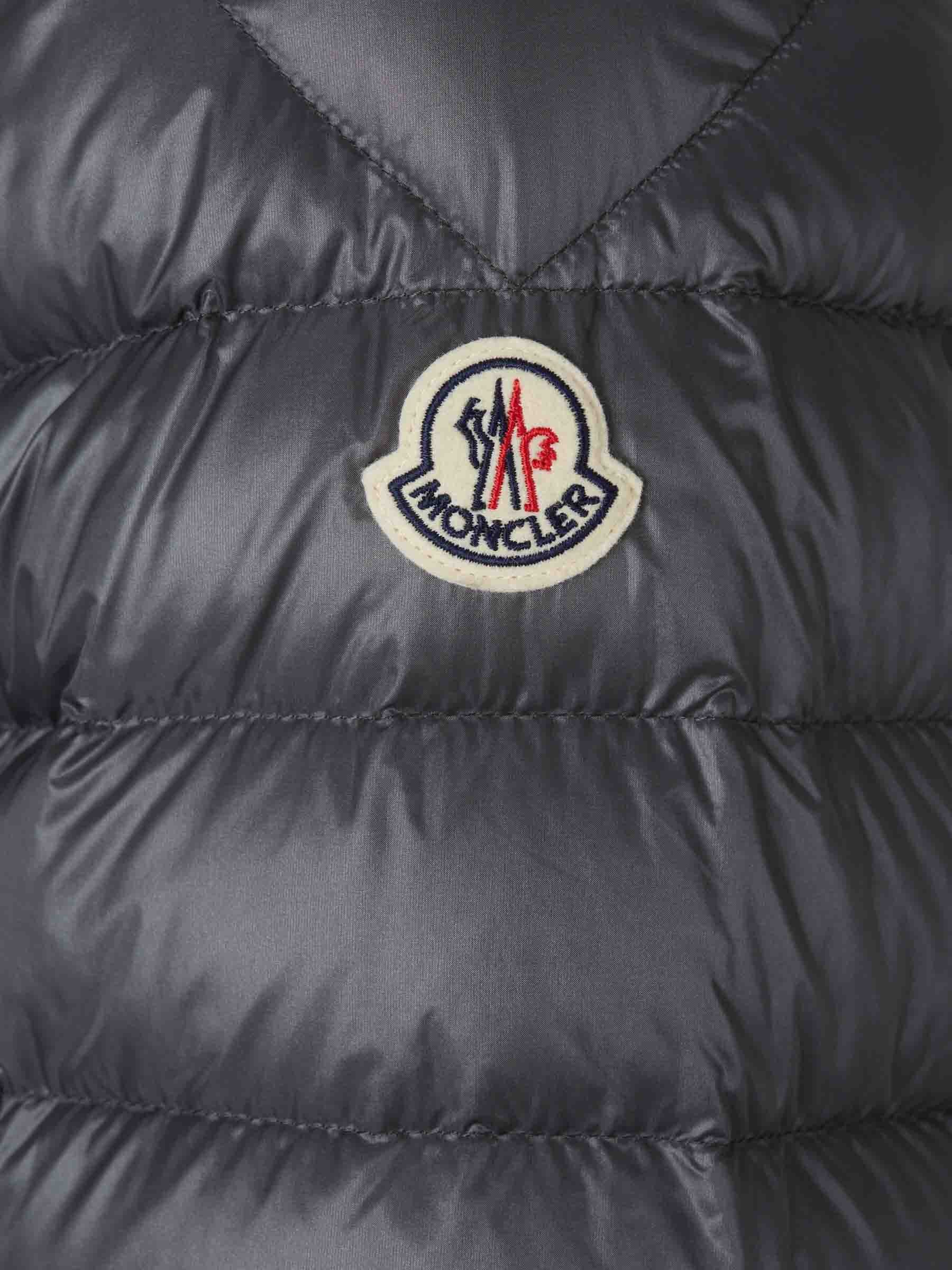 Moncler Hombre Barcelona Chaqueta Acolchada Arnique color Gris Piedra sku 512-002629 02 - Foto 6