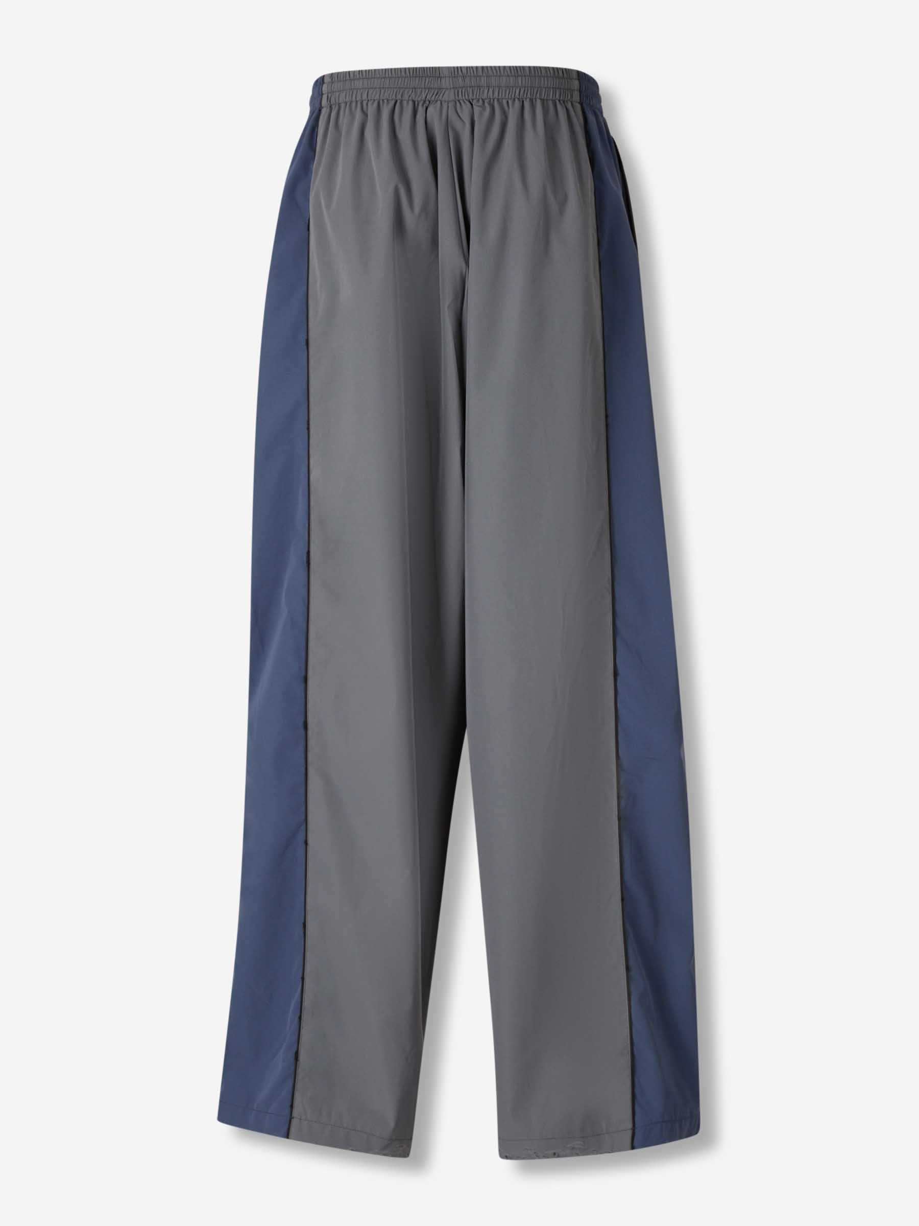 Balenciaga Hombre Barcelona Joggers Deportivos 50/50 color Azul Marino sku 521-003353 01 - Foto 3