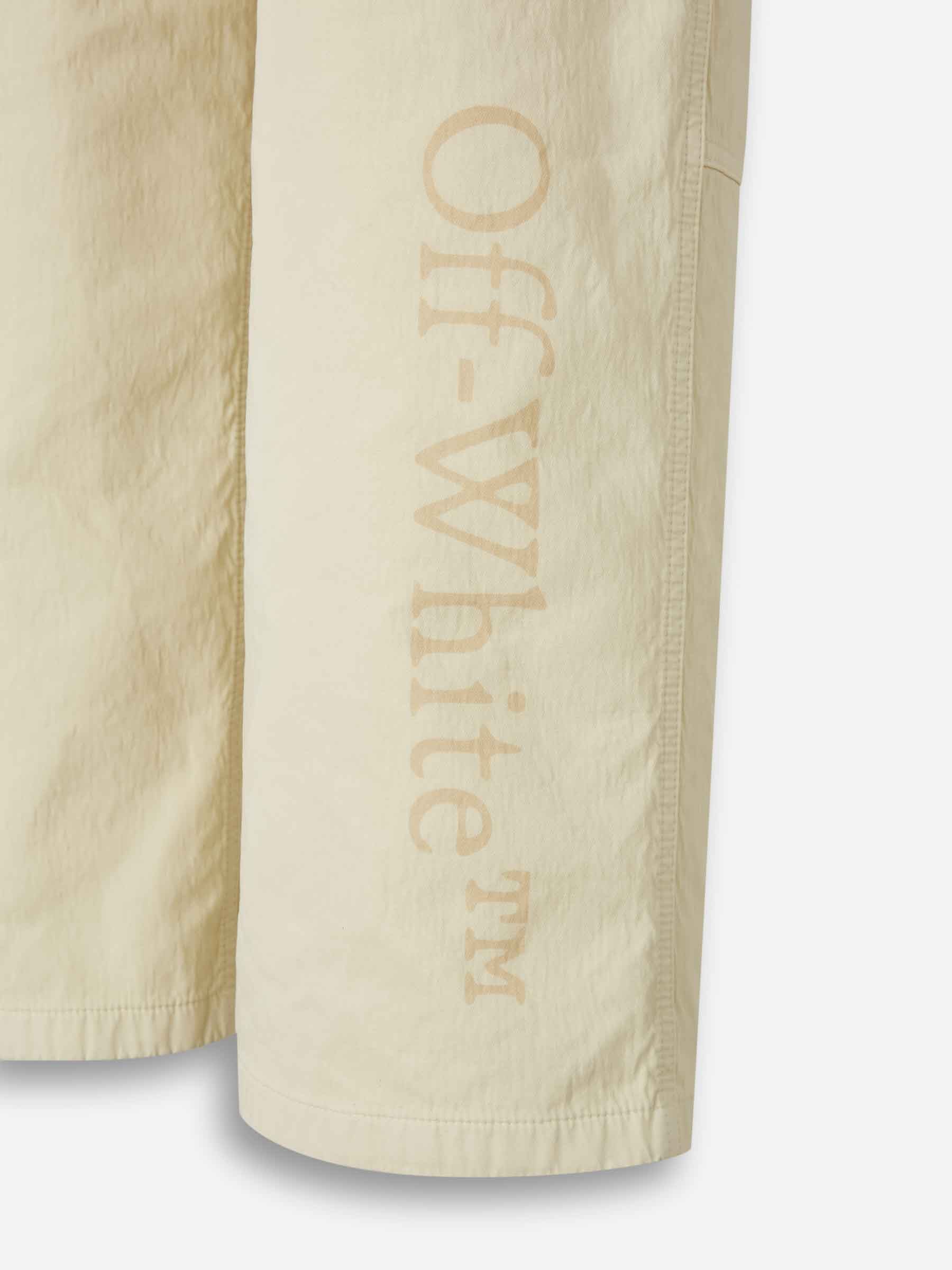 Off-White Hombre Barcelona Pantalones Anchos Cargo color Crema sku 521-003374 01 - Foto 5