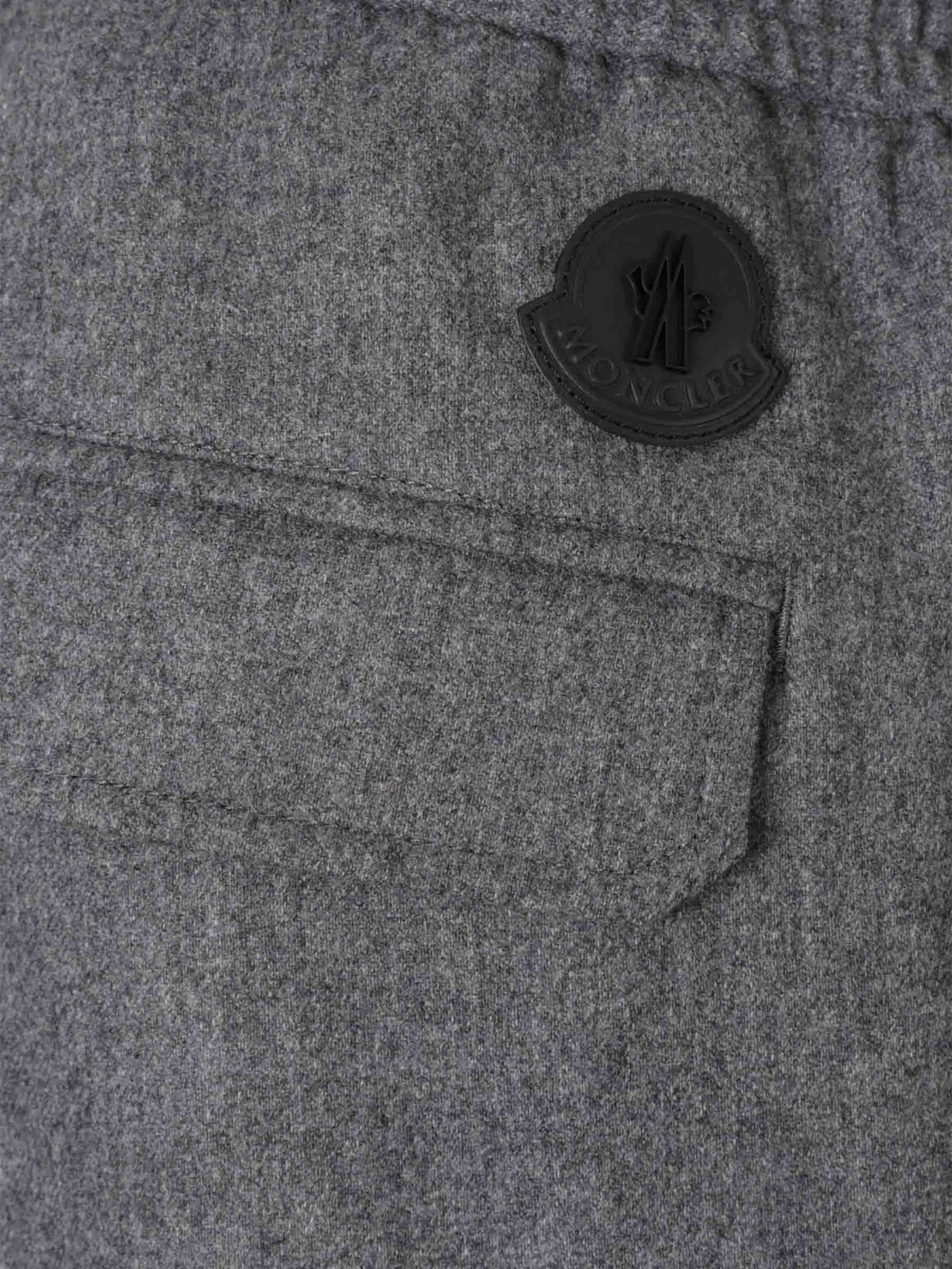 Moncler Hombre Barcelona Pantalones Deportivos Cachemira color Gris sku 521-003401 01 - Foto 3