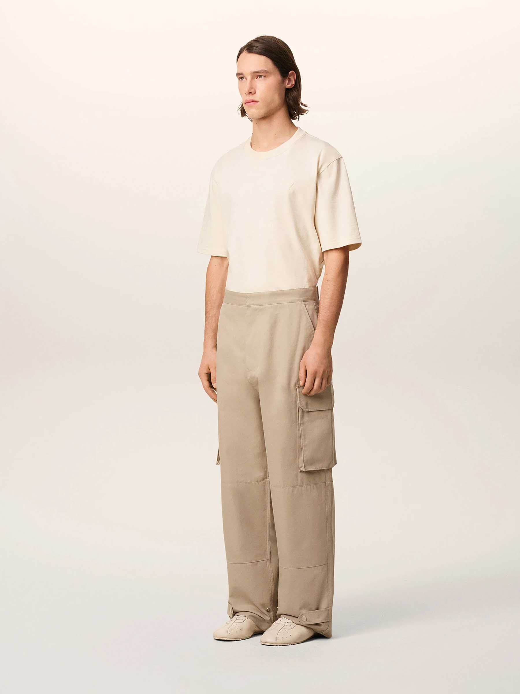 Ami Paris Hombre Barcelona Pantalones Cargo Algodón color Beige sku 521-003413 01 - Foto 3