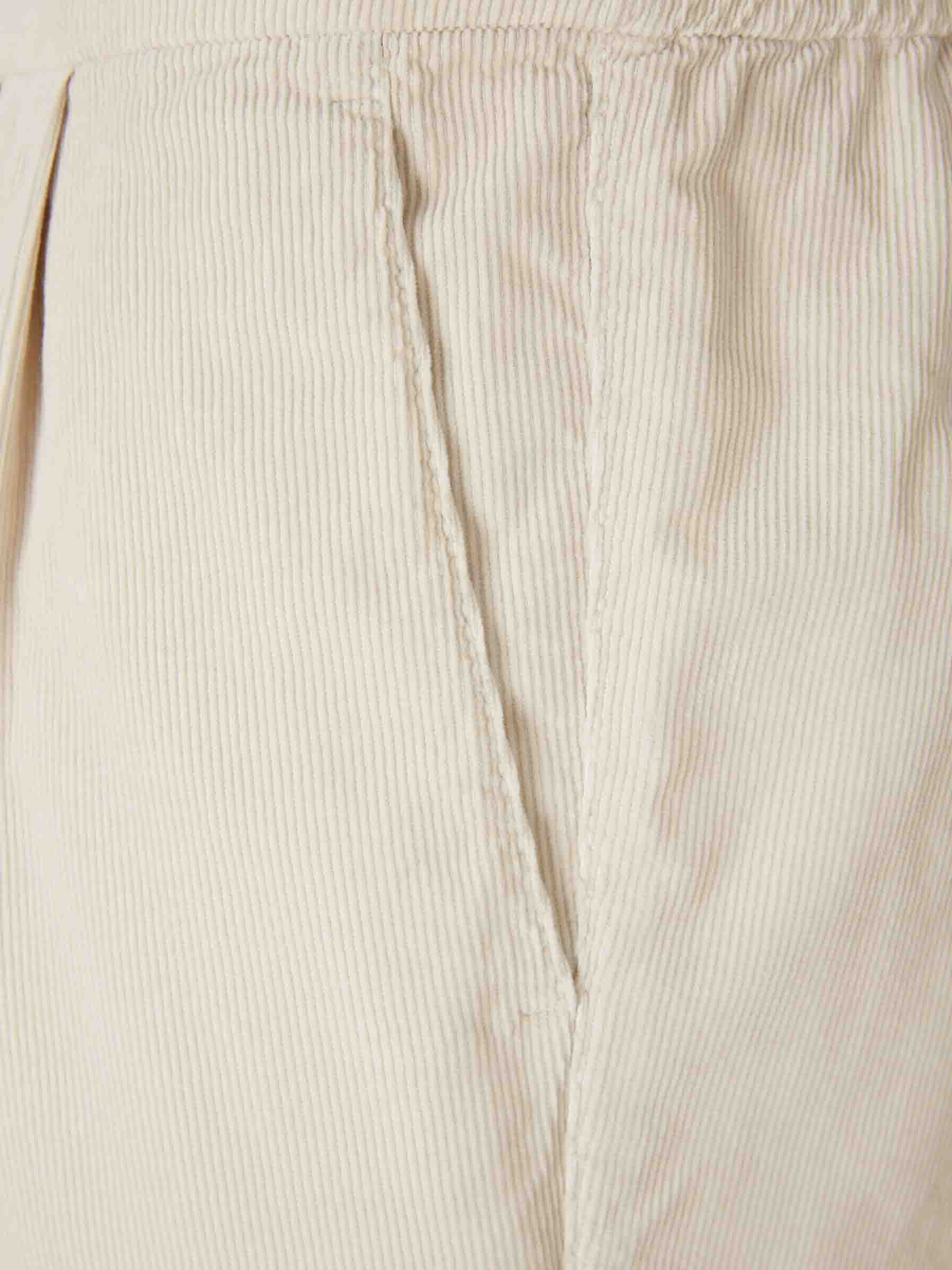 Brunello Cucinelli Hombre Barcelona Pantalones de pana color Beige sku 521-003447 01 - Foto 3