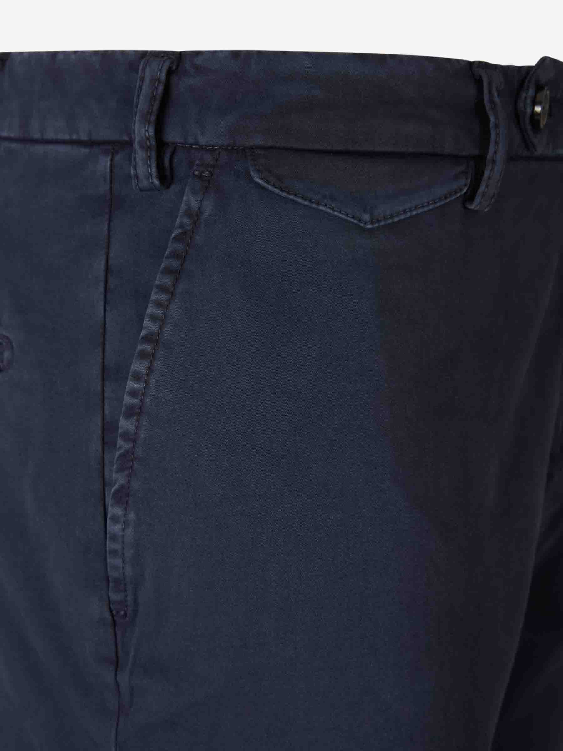 Santa Eulalia Hombre Barcelona Pantalones Chinos Rectos color Azul Noche sku 521-003483 02 - Foto 3