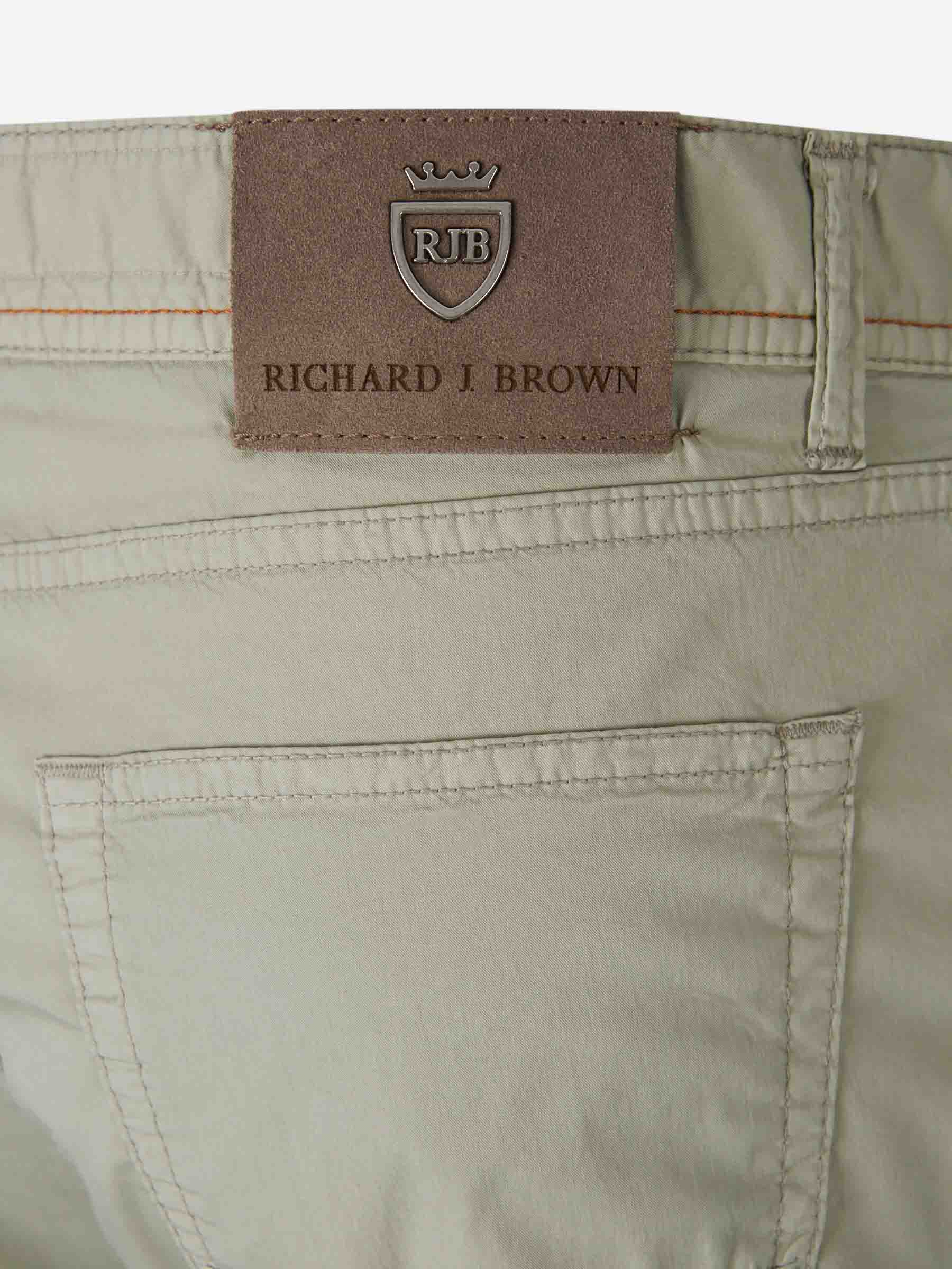 Richard J. Brown Hombre Barcelona Jeans Straight Fit color Taupe sku 522-002743 01 - Foto 5