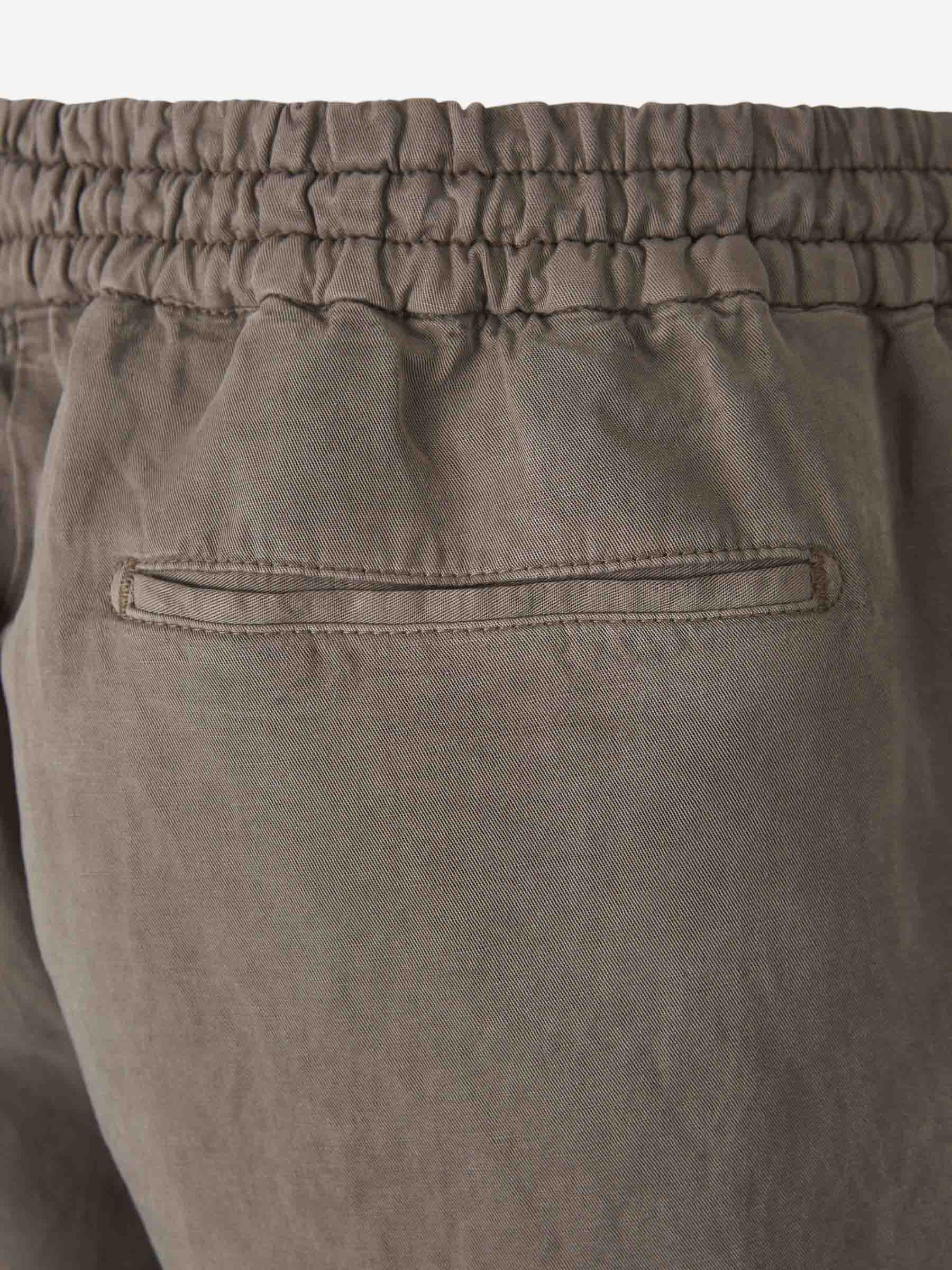 Santa Eulalia Hombre Barcelona Bermudas Rectas Lino color Camel sku 523-001134 02 - Foto 4