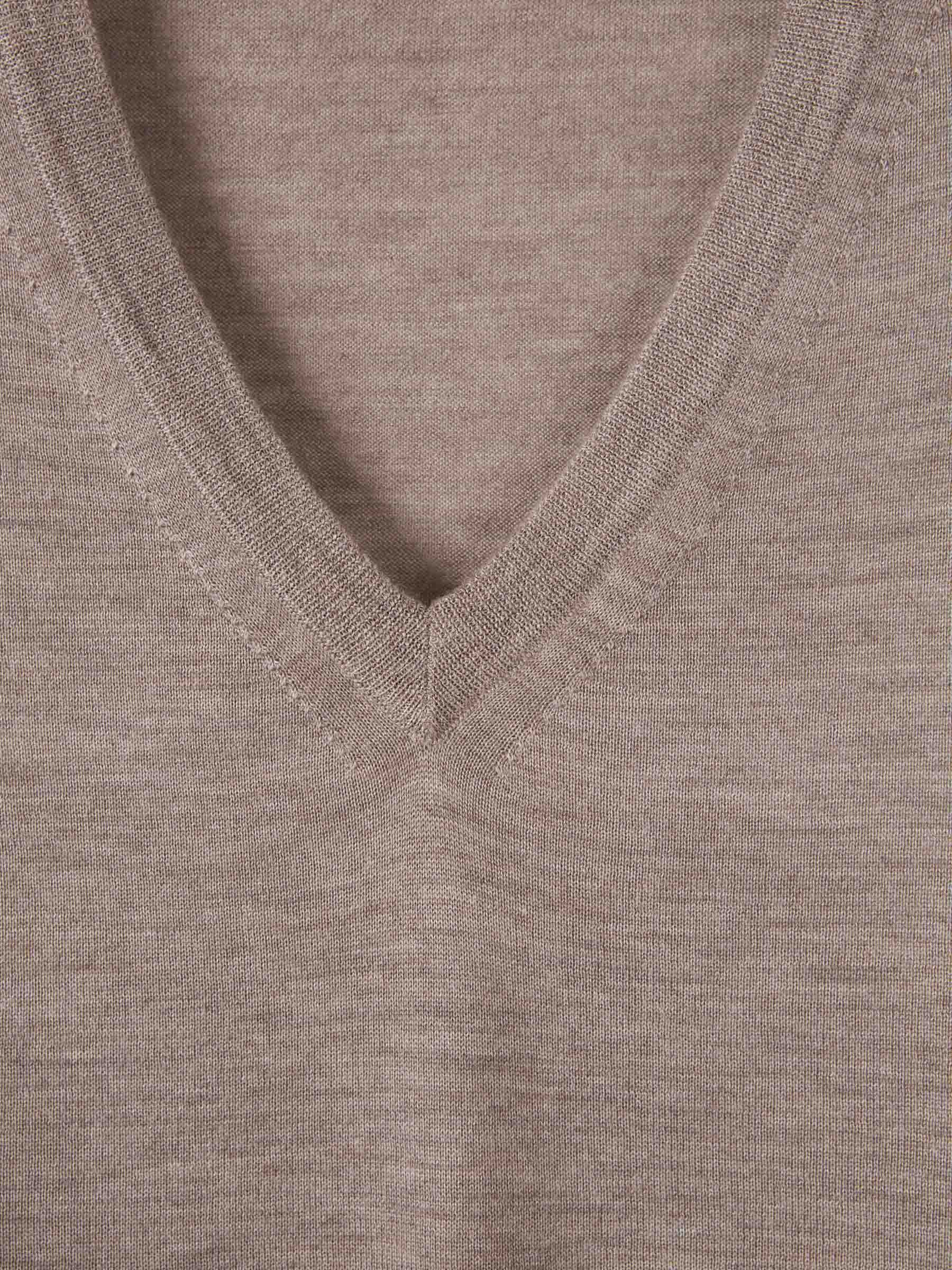 Santa Eulalia Hombre Barcelona Jersey Pico Cashmere color Camel sku 542-002425 07 - Foto 3