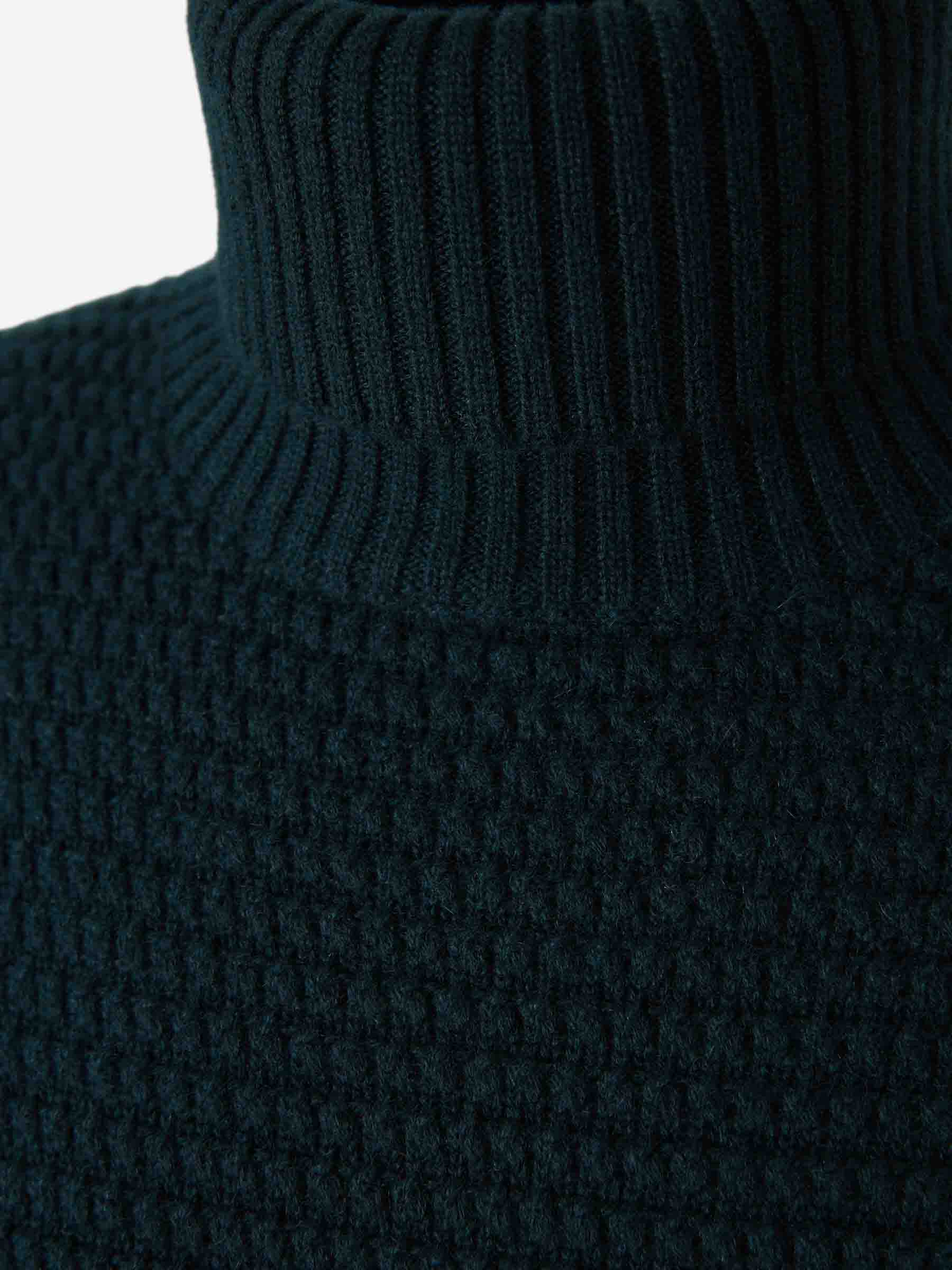 Zegna Hombre Barcelona Jersey Cuello Alto color Verde Jungla sku 542-002514 01 - Foto 3