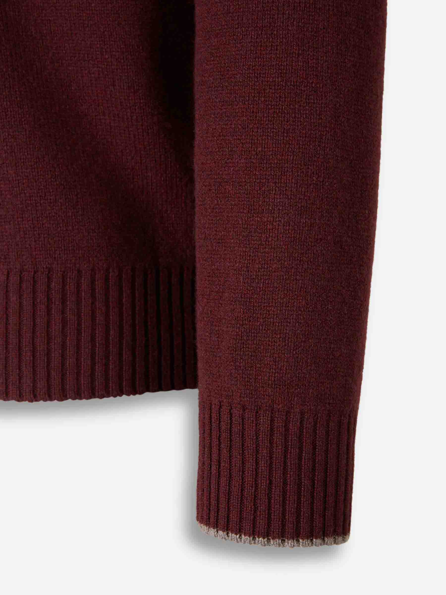 Santa Eulalia Hombre Barcelona Jersey Cuello Alto color Burdeos sku 542-002554 03 - Foto 4