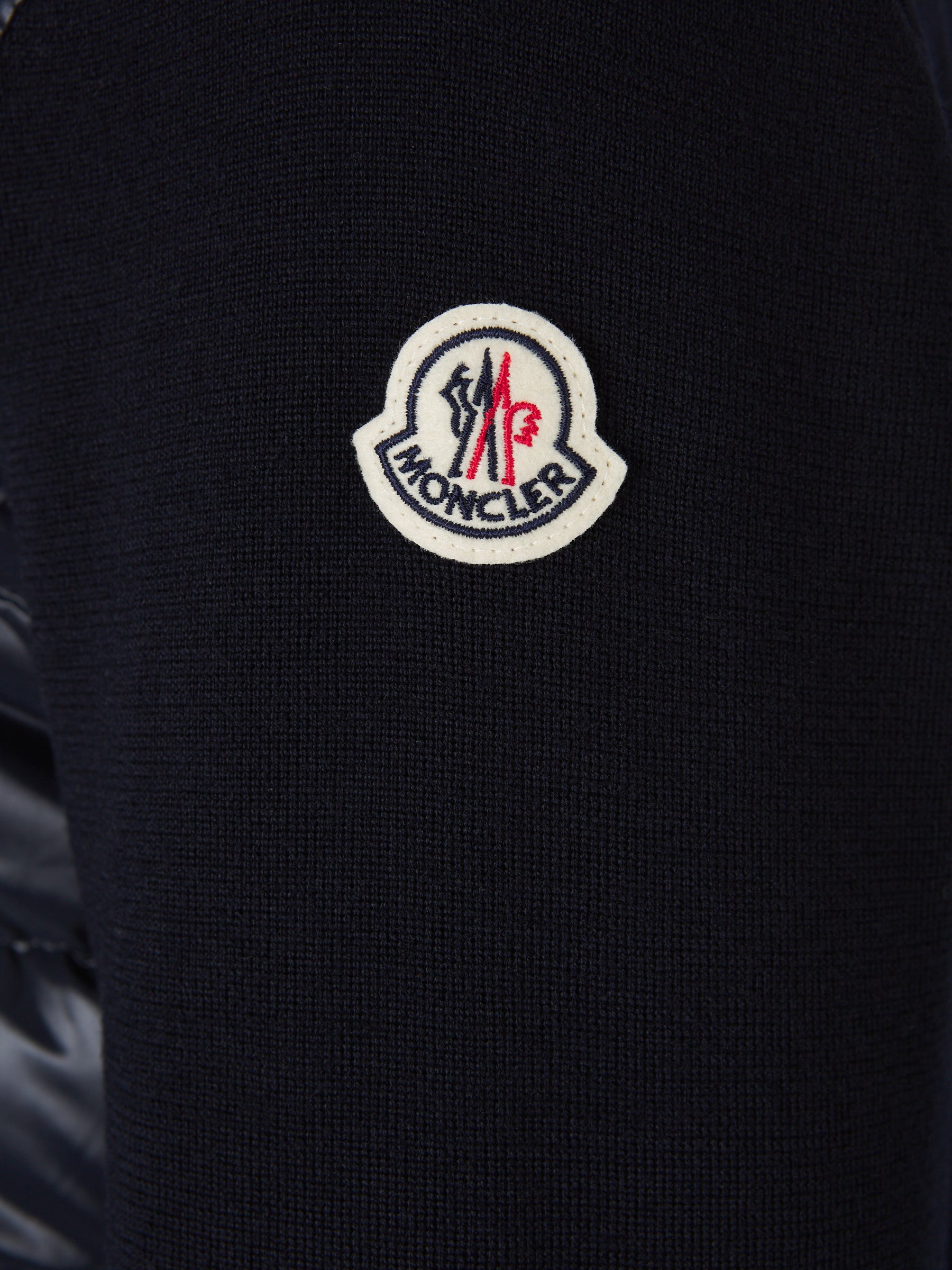 Moncler Hombre Barcelona Cárdigan Acolchado Lana color Azul Marino sku 543-000993 01 - Foto 6