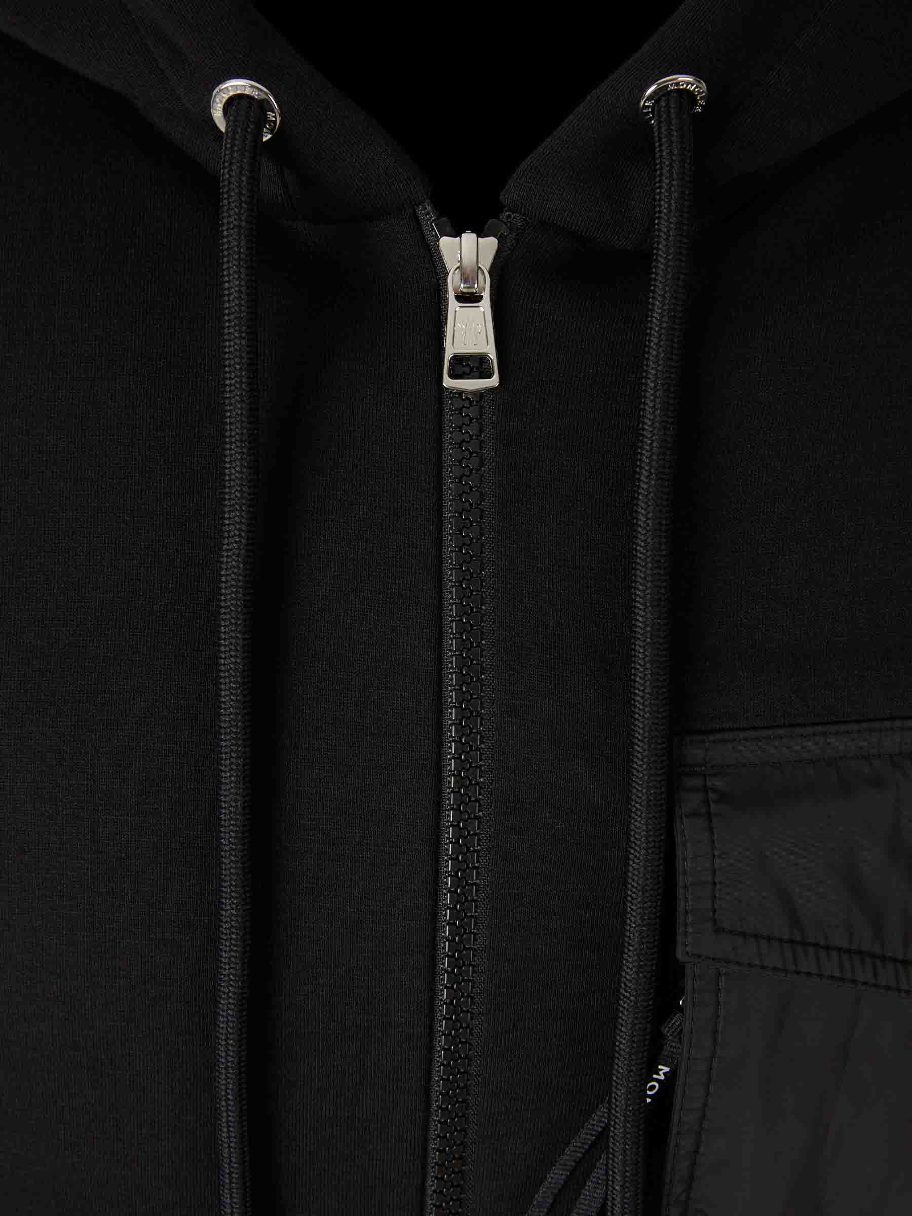 Moncler Hombre Barcelona Sudadera Cremallera Capucha color Negro sku 543-001039 01 - Foto 3