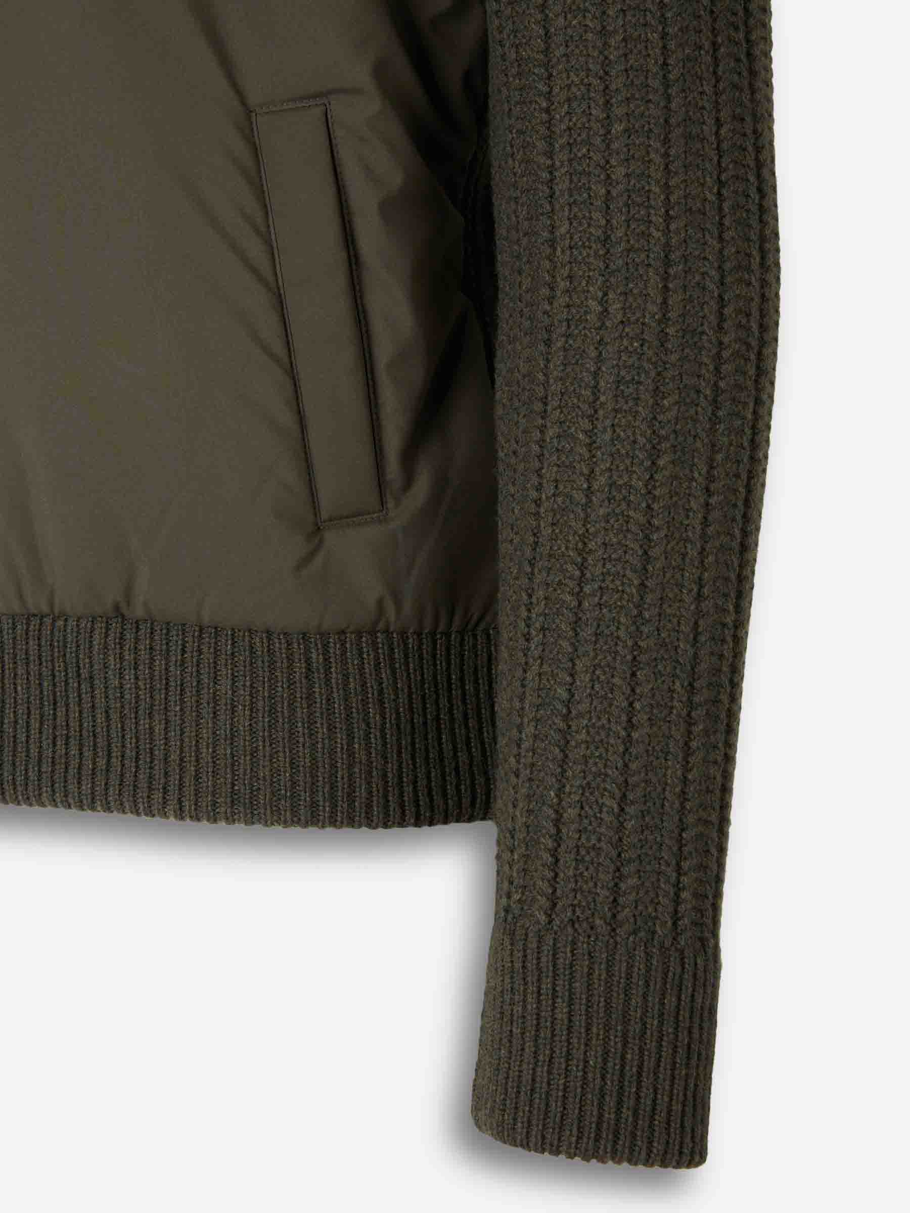 Gran Sasso Hombre Barcelona Cárdigan Acolchado Lana color Verde Oscuro sku 543-001069 02 - Foto 4
