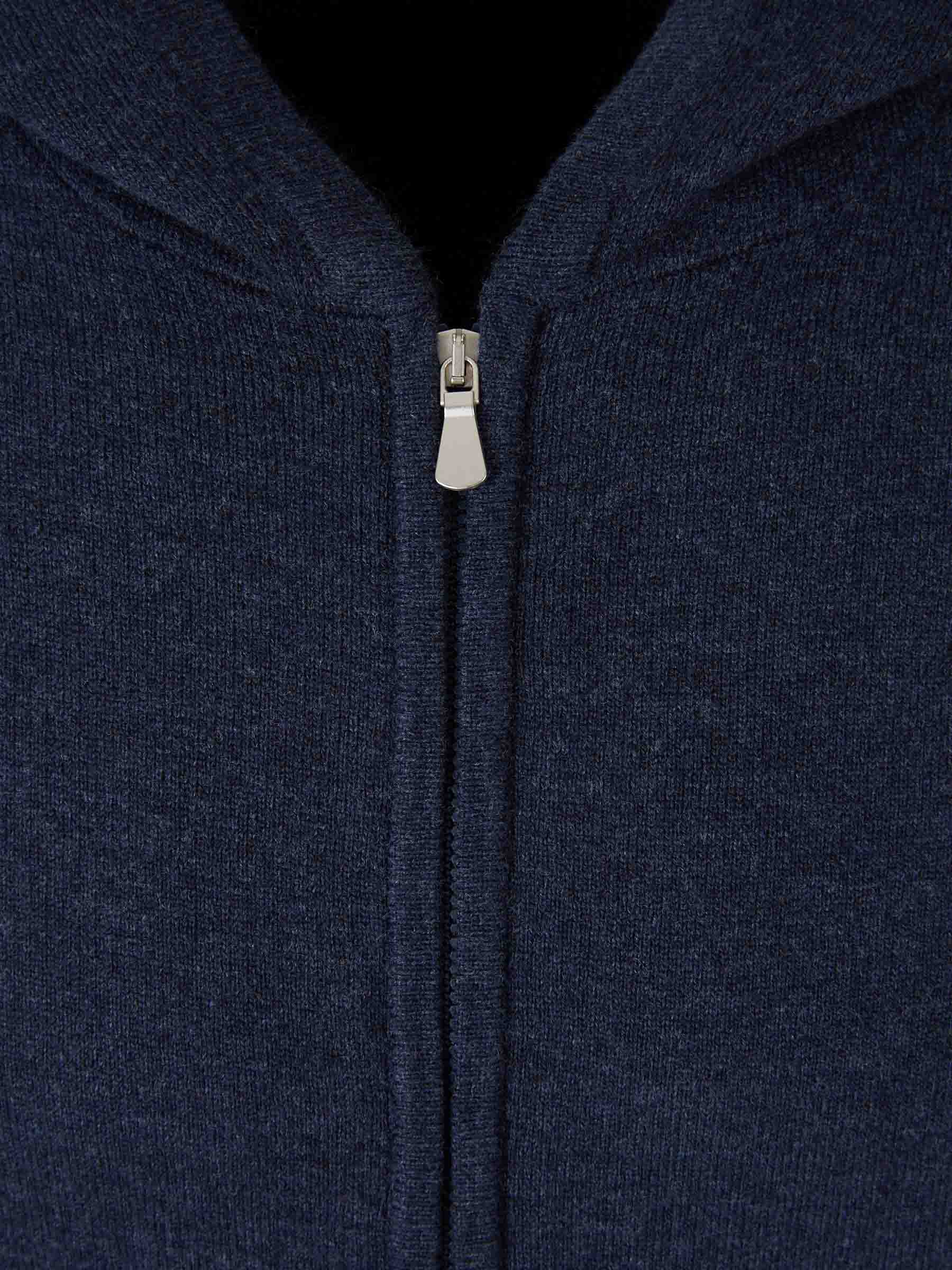 Gran Sasso Hombre Barcelona Cárdigan Punto Capucha color Azul Marino sku 543-001070 02 - Foto 3