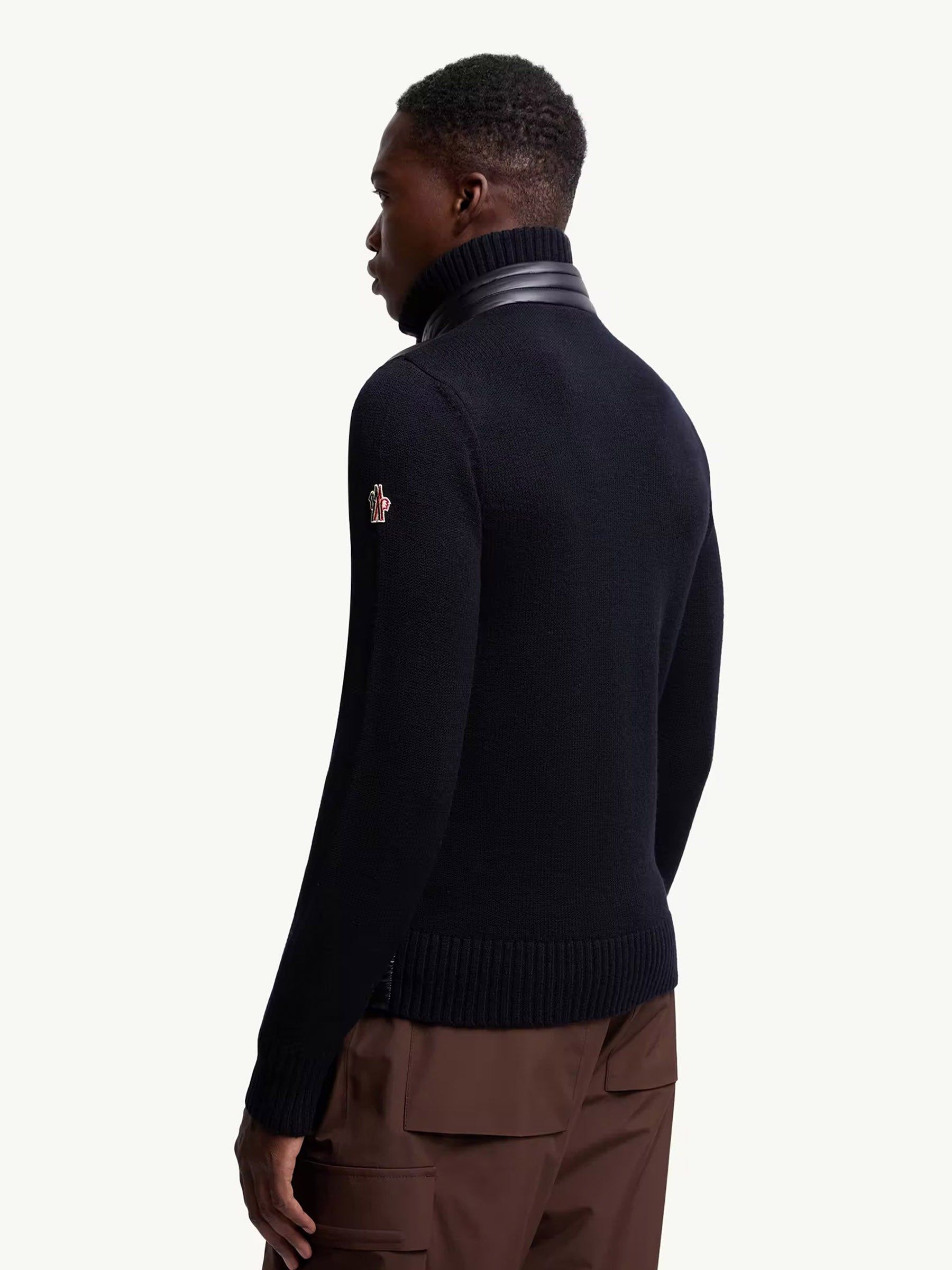 Moncler Grenoble Hombre Barcelona Cárdigan Cremallera Acolchado color Azul Noche sku 544-000597 01 - Foto 3