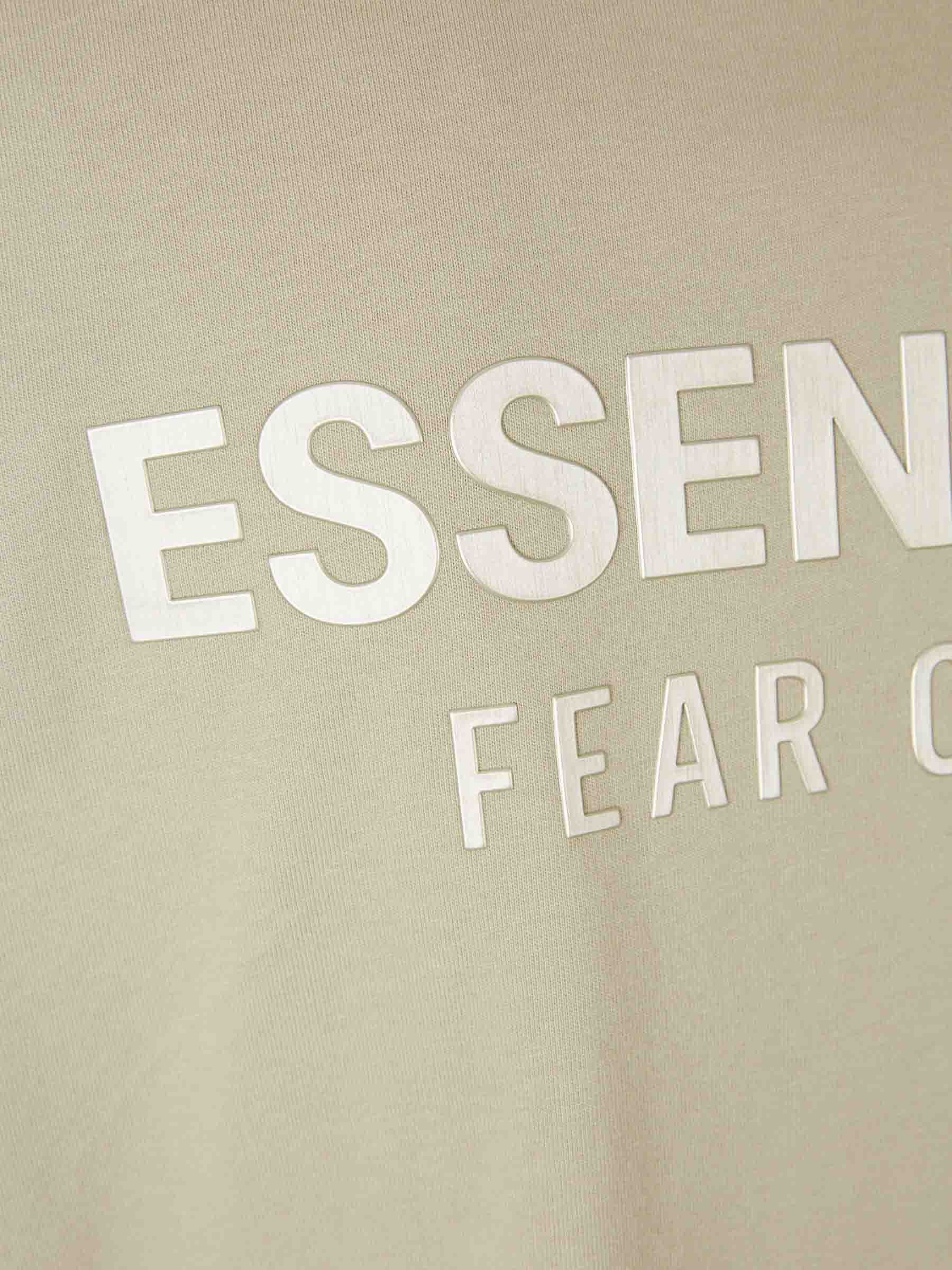 Fear of God Essentials Hombre Barcelona Camiseta Cuello Redondo color Gris Piedra sku 553-004403 01 - Foto 4