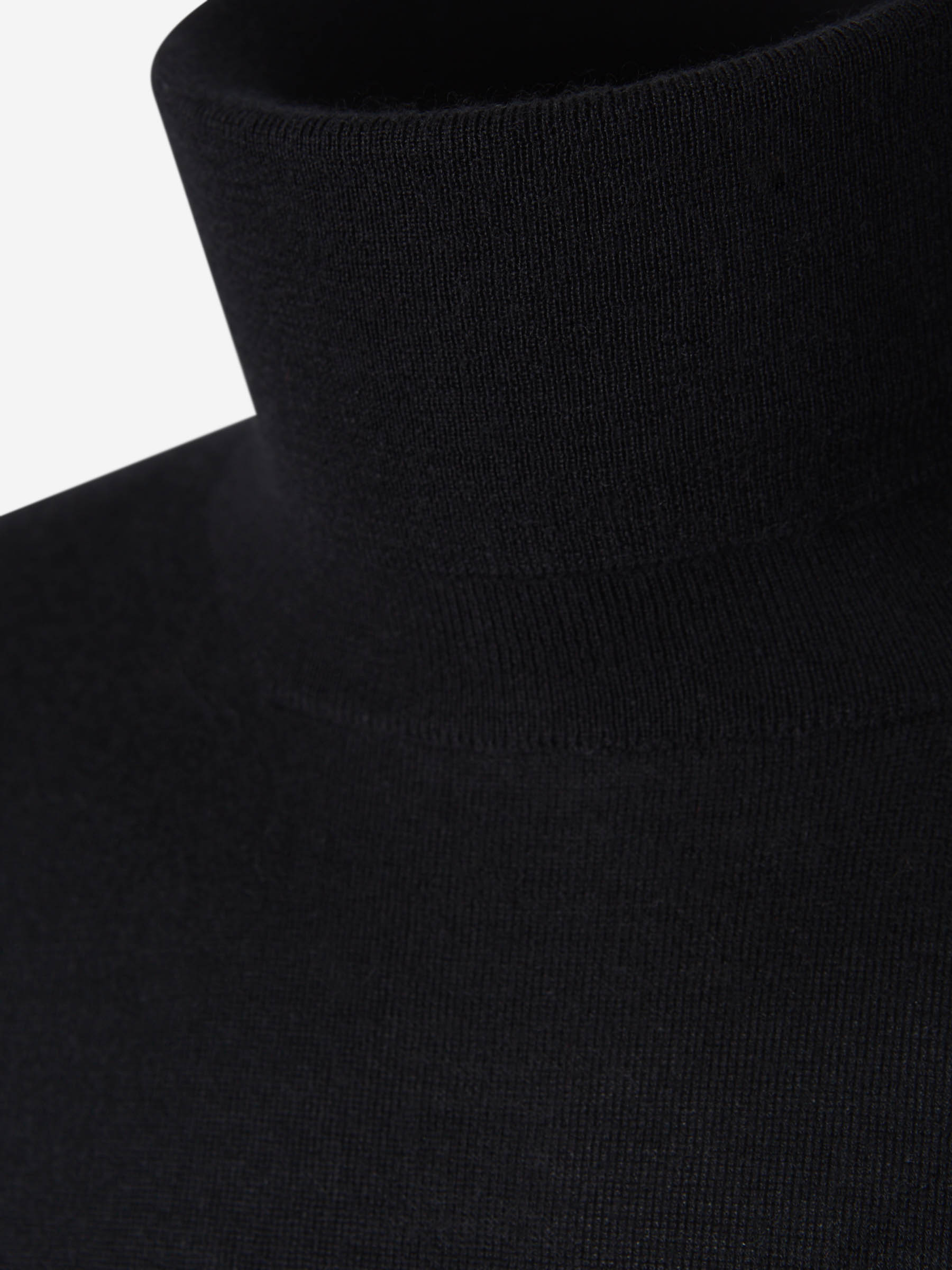 Santa Eulalia Hombre Barcelona Jersey Cuello Alto color Negro sku 542-002094 01 - Foto 3