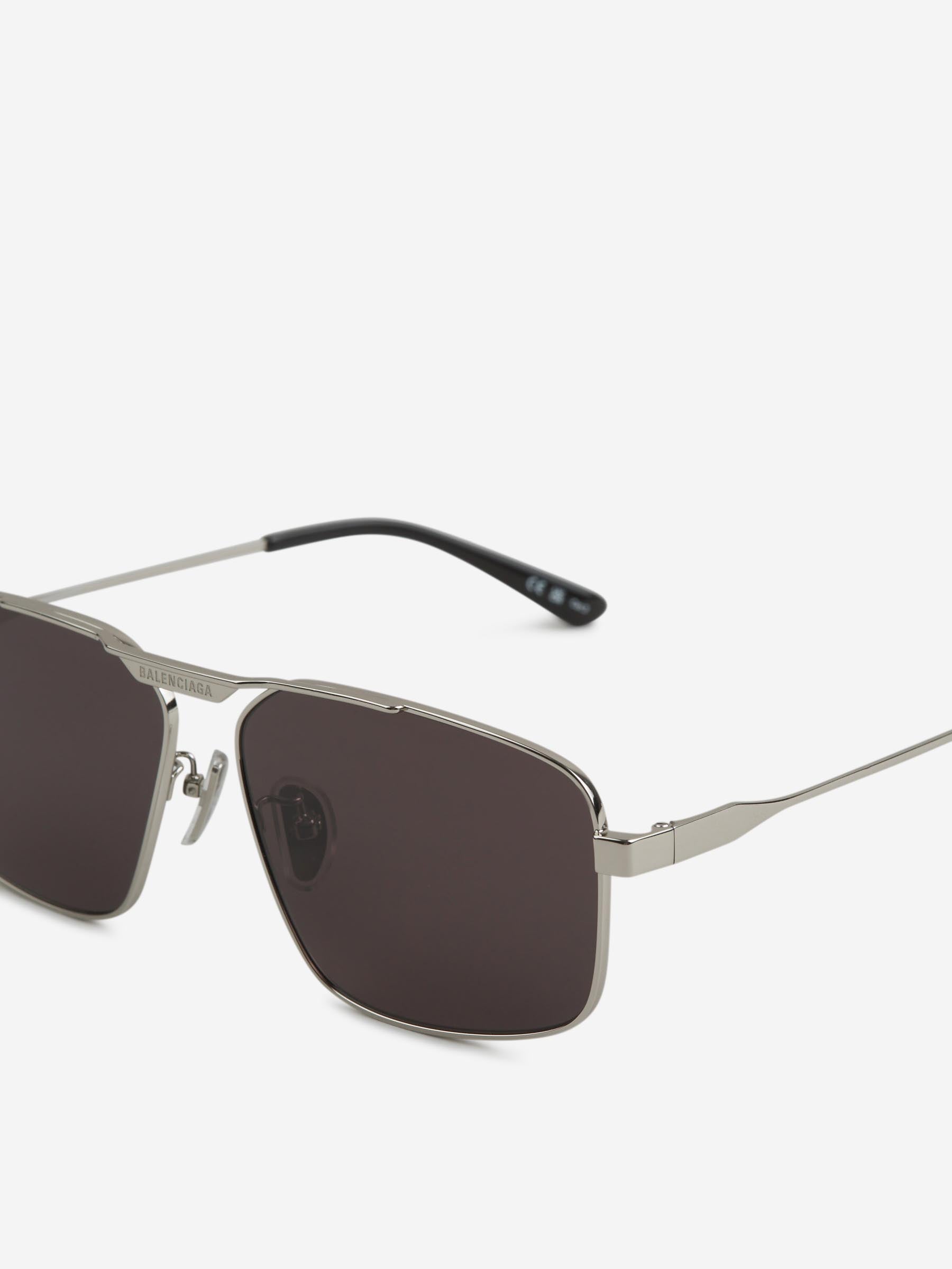 Balenciaga Hombre Barcelona Gafas Sol Tag 2.0 Navigator color Gris Piedra sku 614-003065 04 - Foto 3