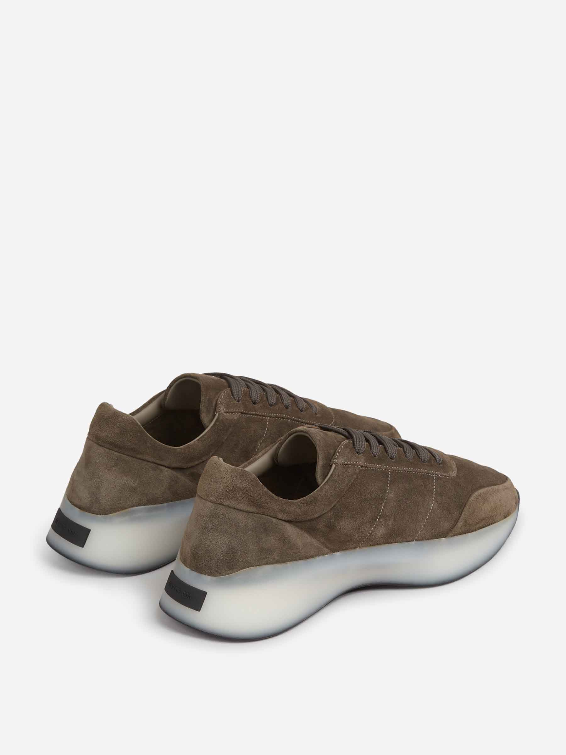 Fear of God Hombre Barcelona Sneakers Vintage Runner color Verde Militar sku 616-003295 01 - Foto 3