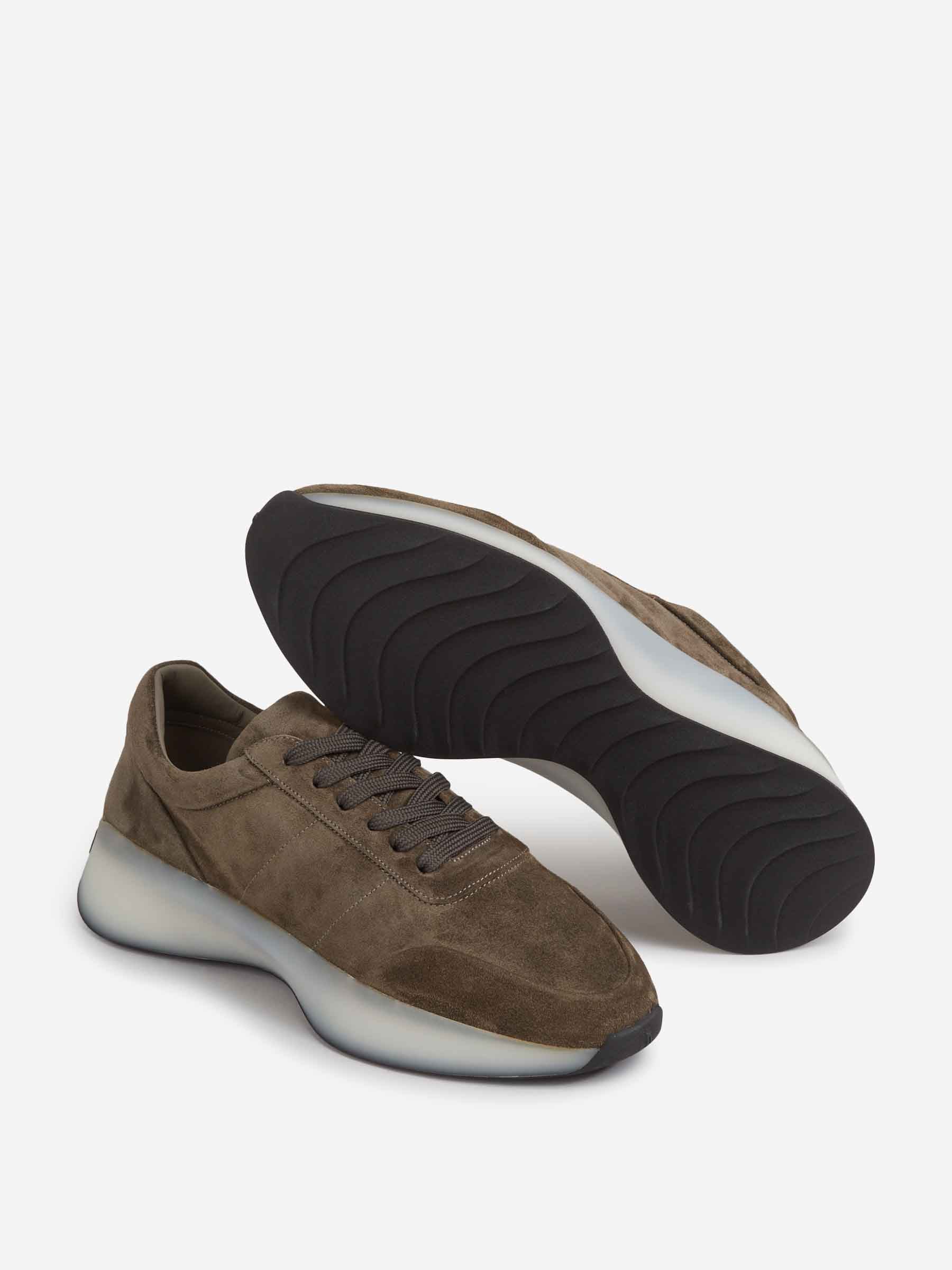 Fear of God Hombre Barcelona Sneakers Vintage Runner color Verde Militar sku 616-003295 01 - Foto 4