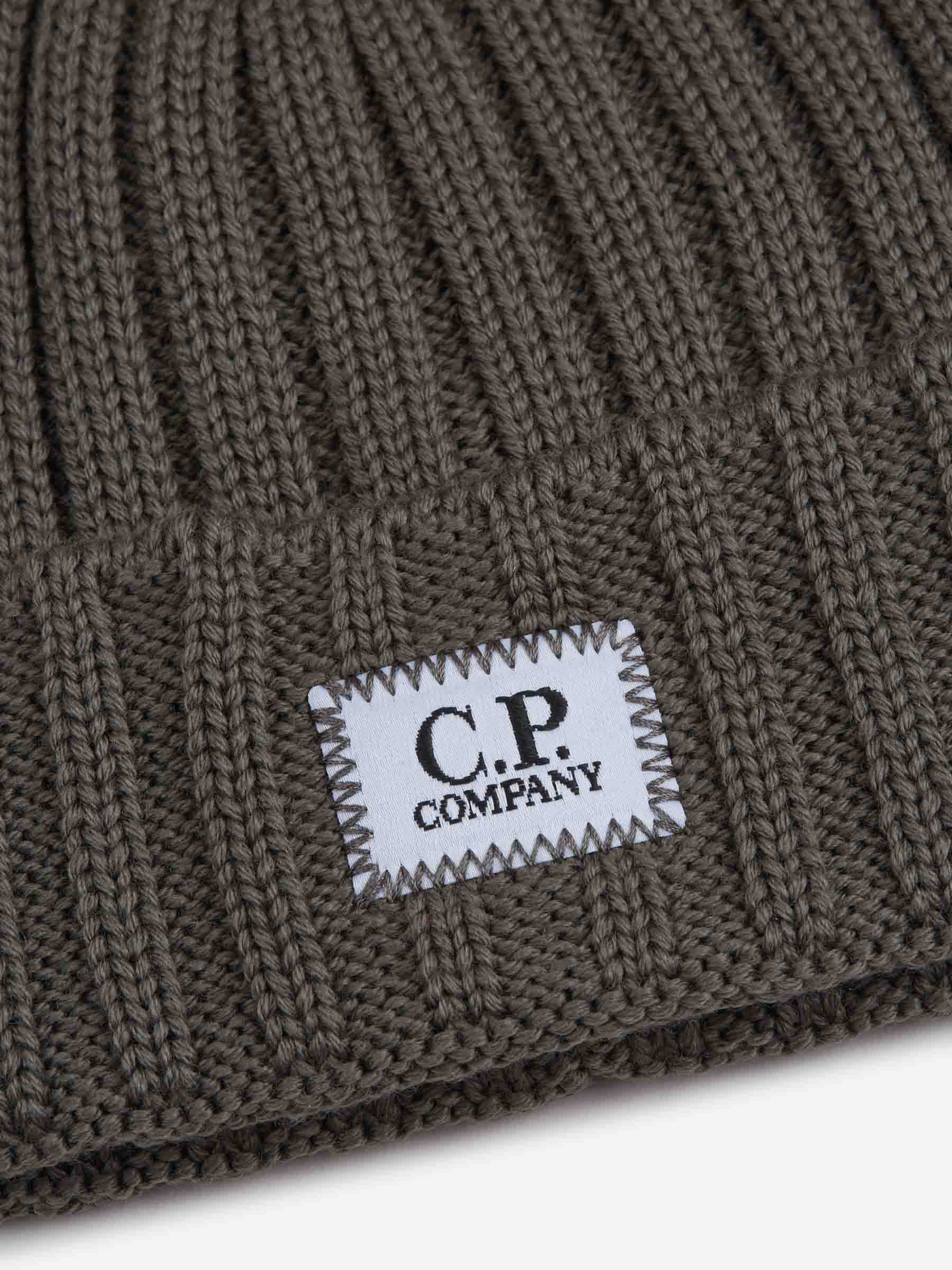 C.P. Company Hombre Barcelona Gorro Punto Lana color Camel sku 689-000025 01 - Foto 3