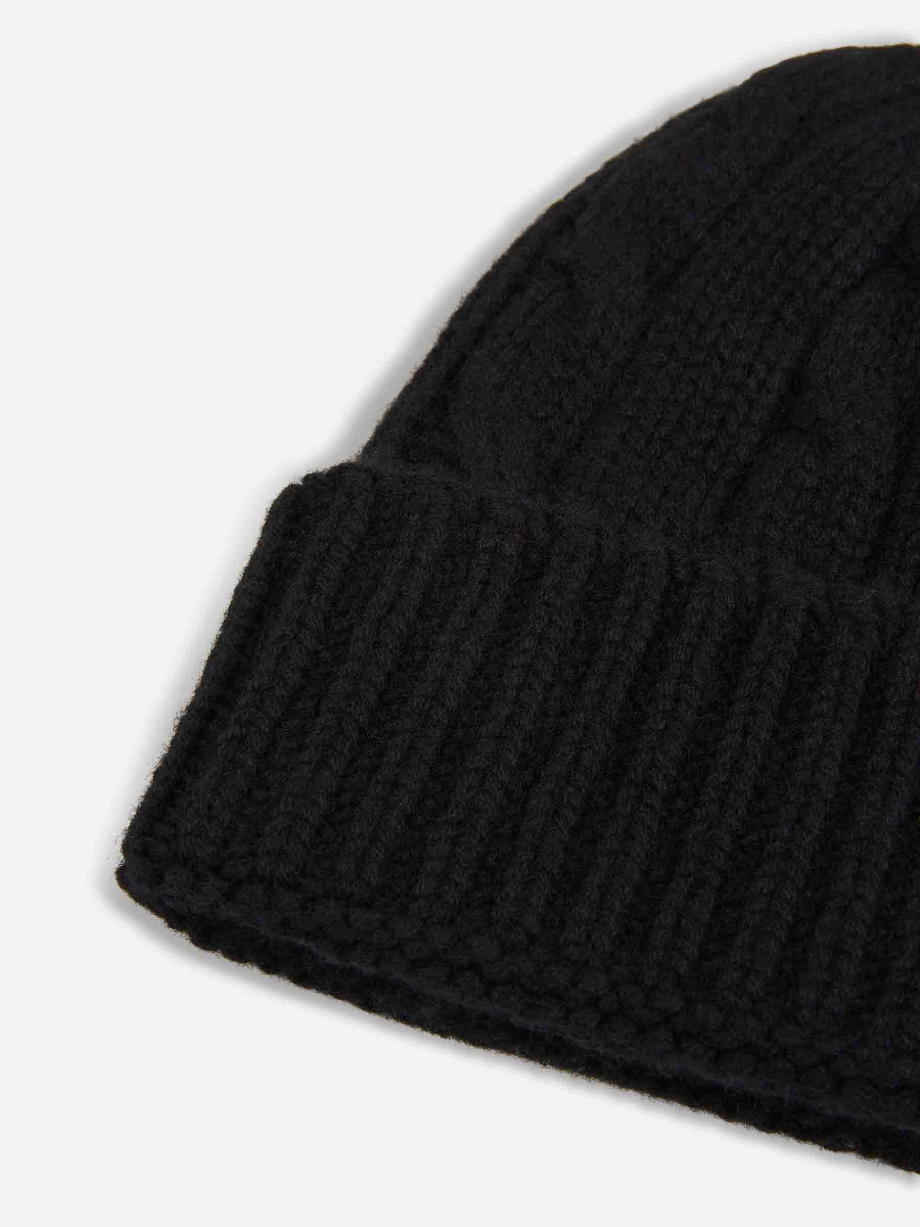 Santa Eulalia Hombre Barcelona Gorro Punto Cachemira color Negro sku 689-000032 05 - Foto 3