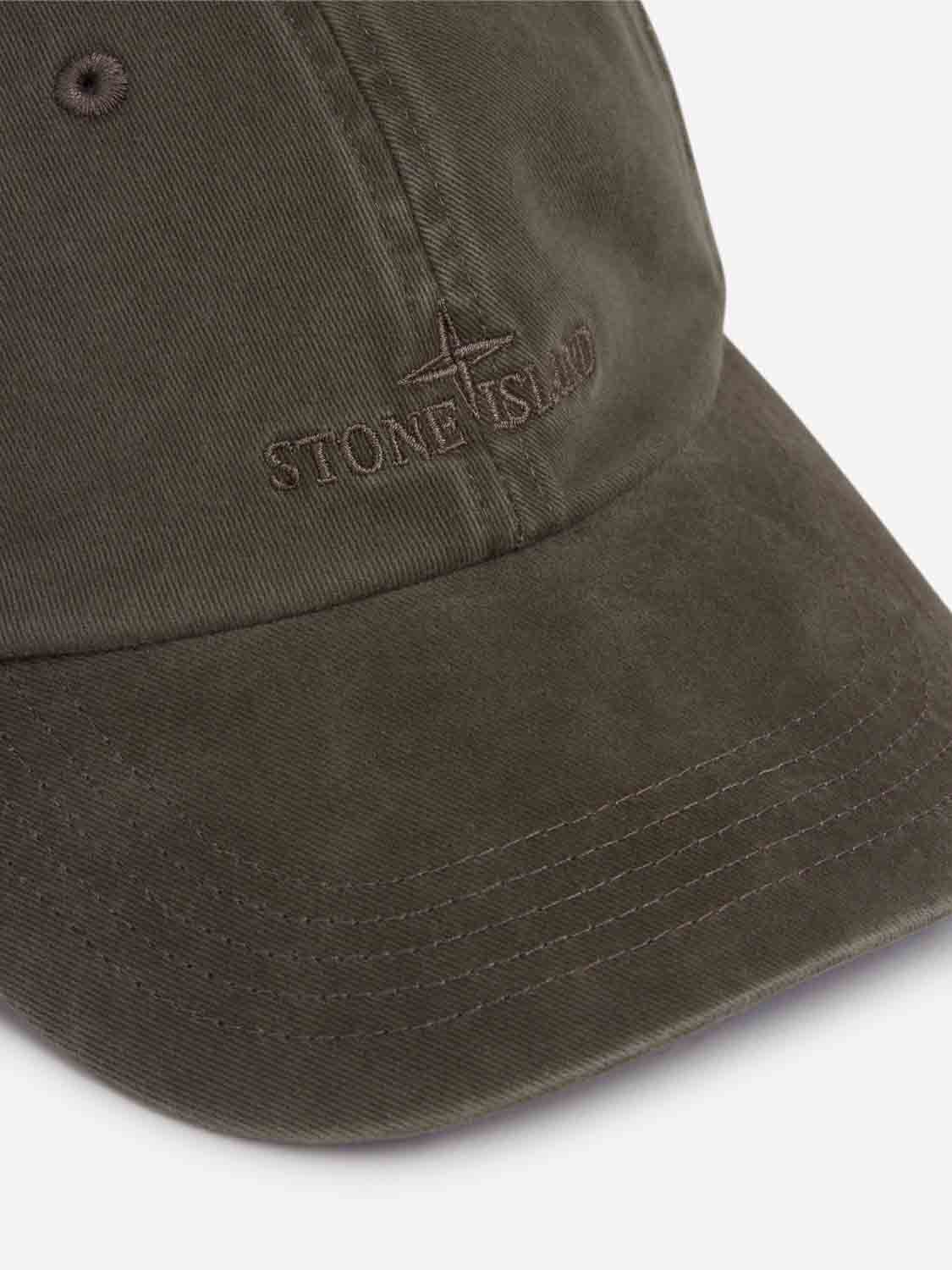 Stone Island Hombre Barcelona Gorra con Logotipo Bordado color Verde Militar sku 695-001845 03 - Foto 4