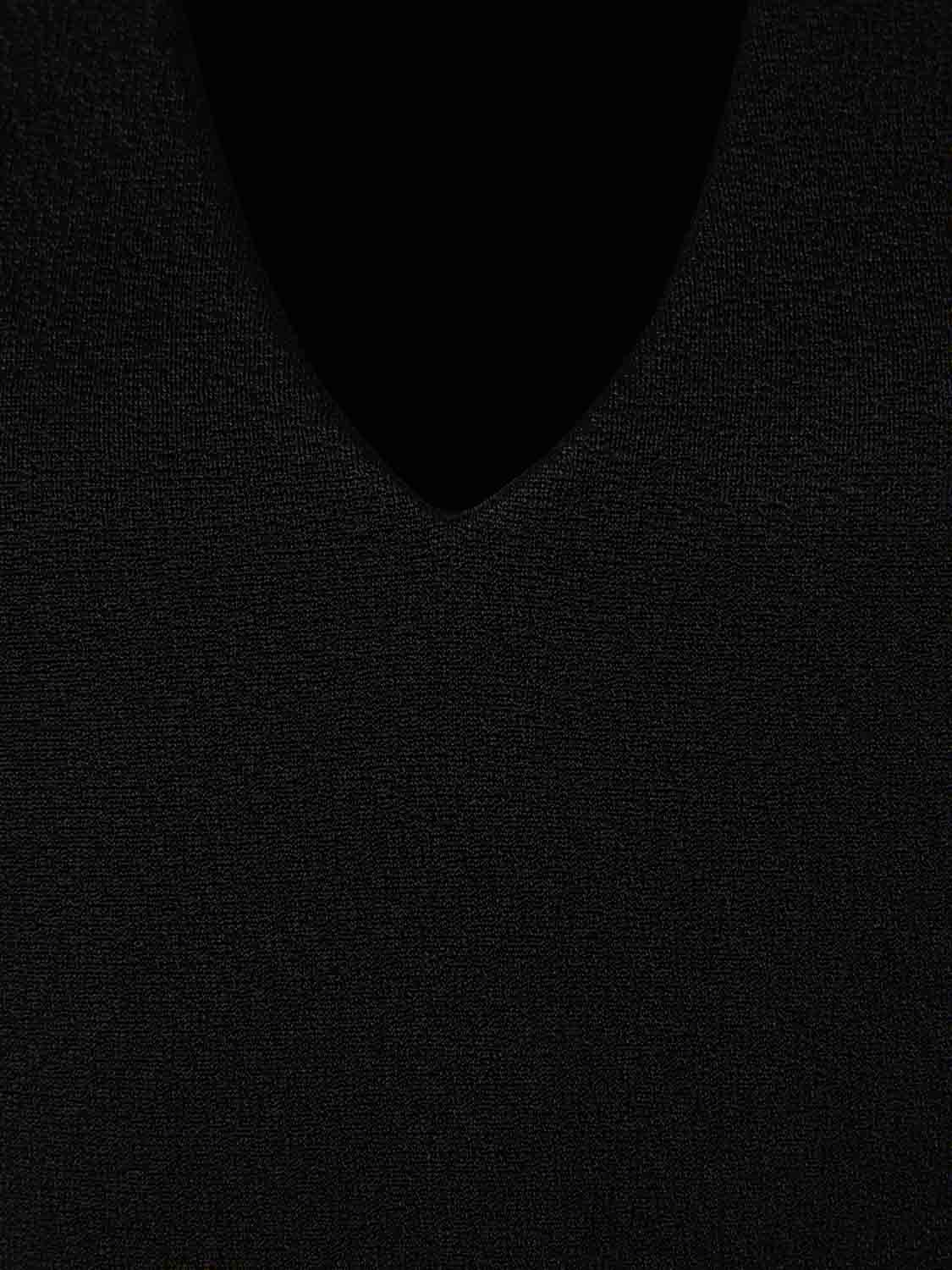 Jil Sander Mujer Barcelona Blusa Fluida Pico color Negro sku 703-002435 01 - Foto 3