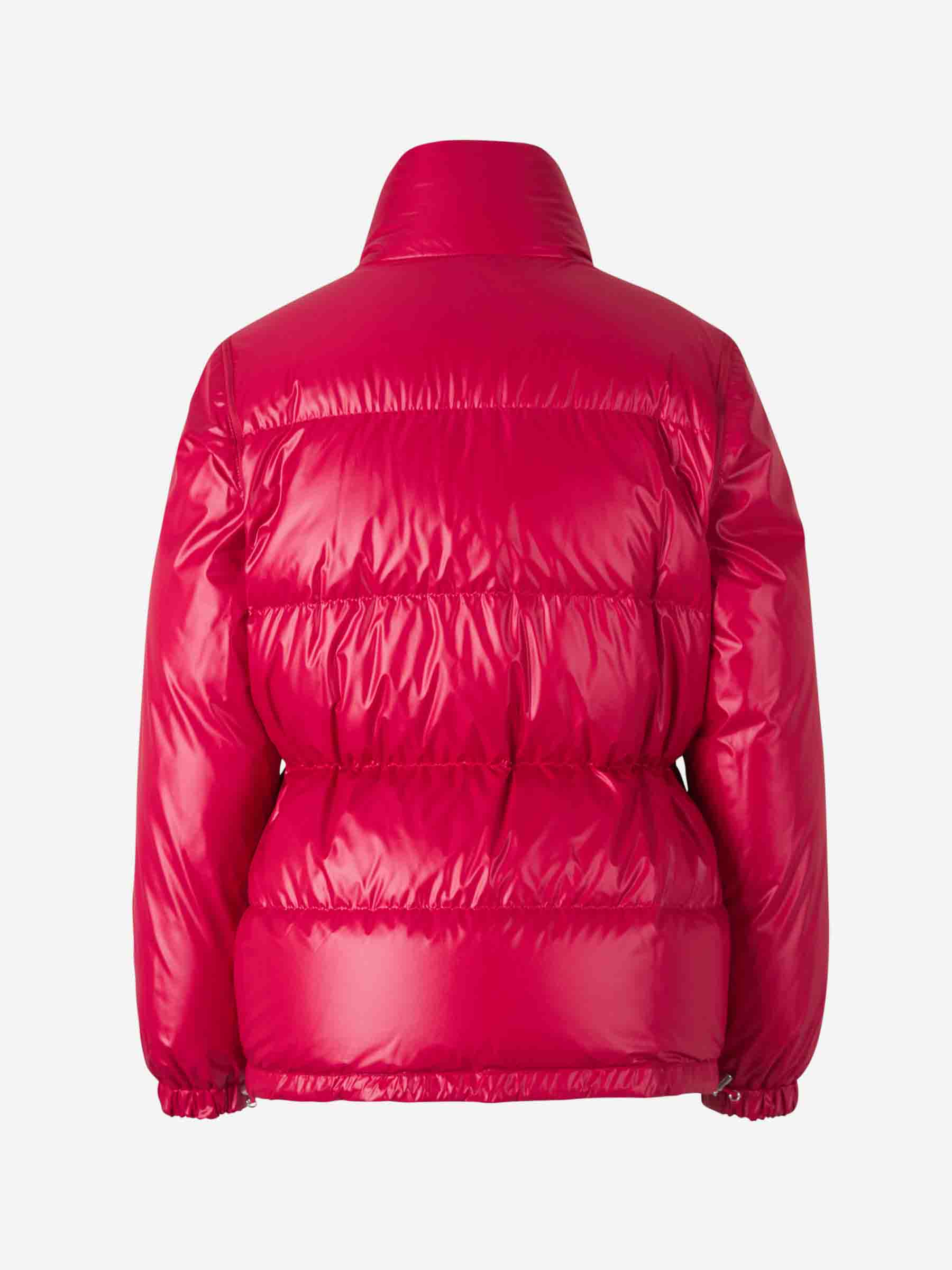 Moncler Verone Mujer Barcelona Chaqueta Acolchada Reversible color Burdeos sku 774-000506 02 - Foto 4