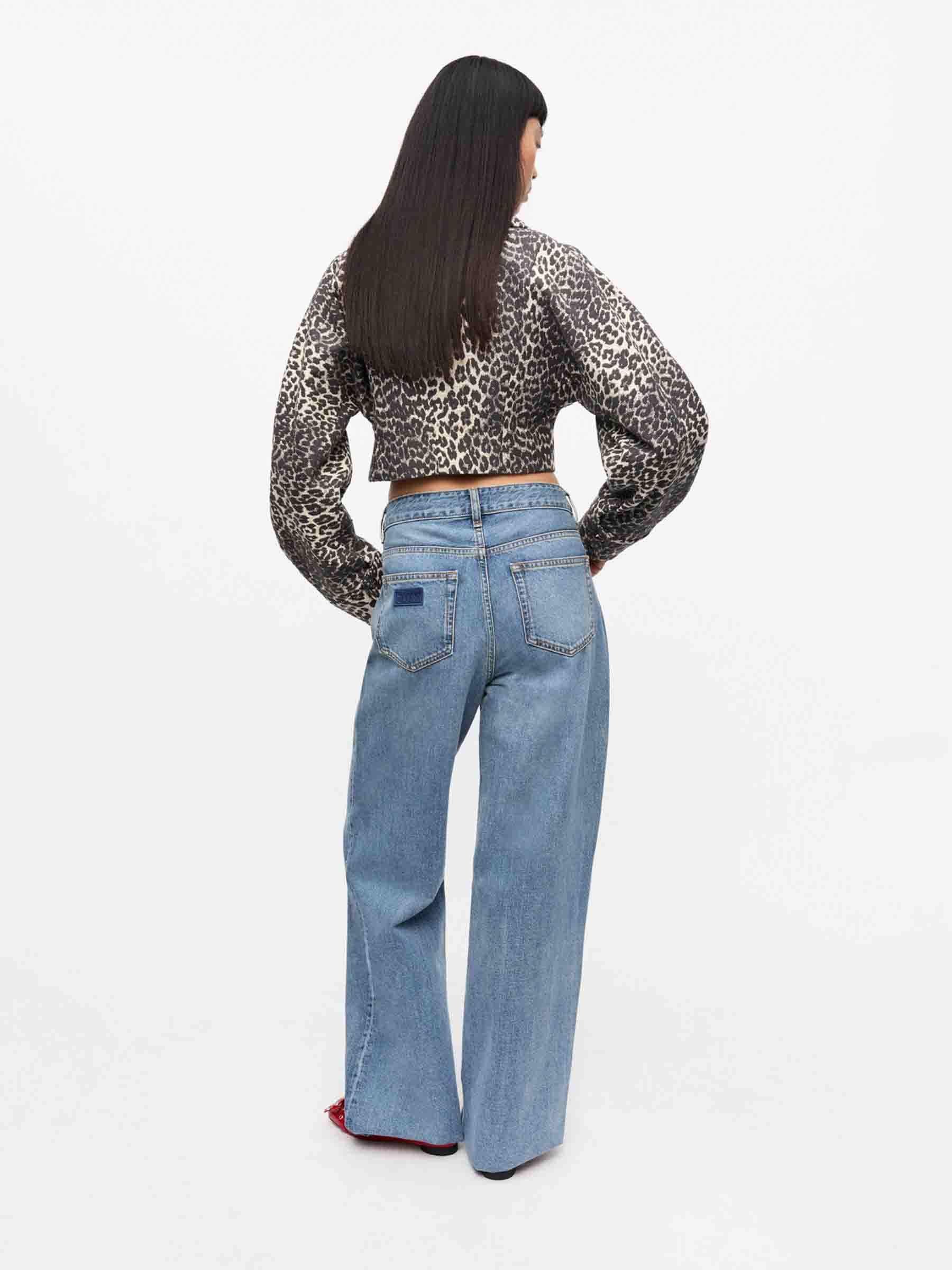 Ganni Mujer Barcelona Cazadora Cropped Cremallera color Leopardo sku 741-002227 01 - Foto 6