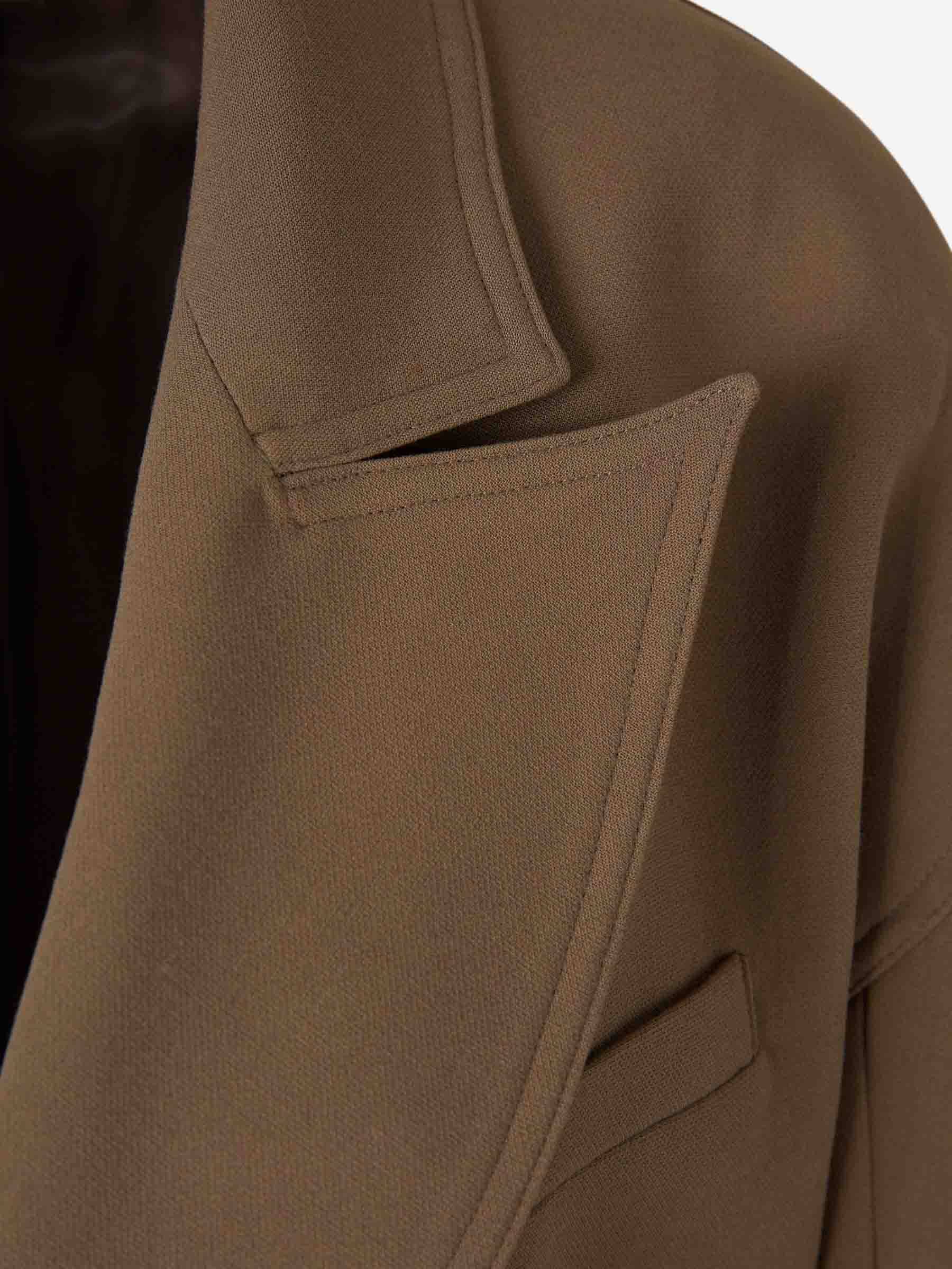 Staud Mujer Barcelona Blazer Cole color Verde Militar sku 741-002291 01 - Foto 3