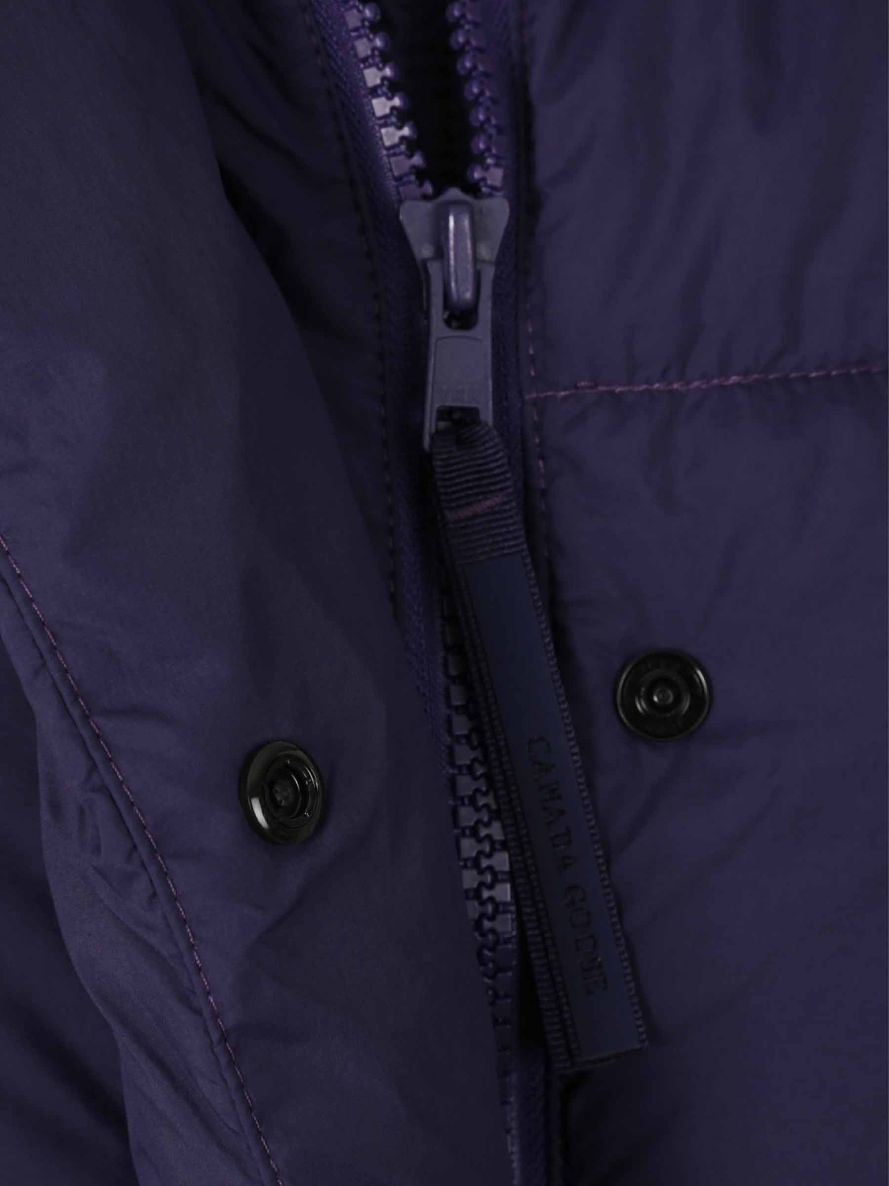 Canada Goose Mujer Barcelona Plumífero Corto Técnico color Violeta sku 774-000612 01 - Foto 3