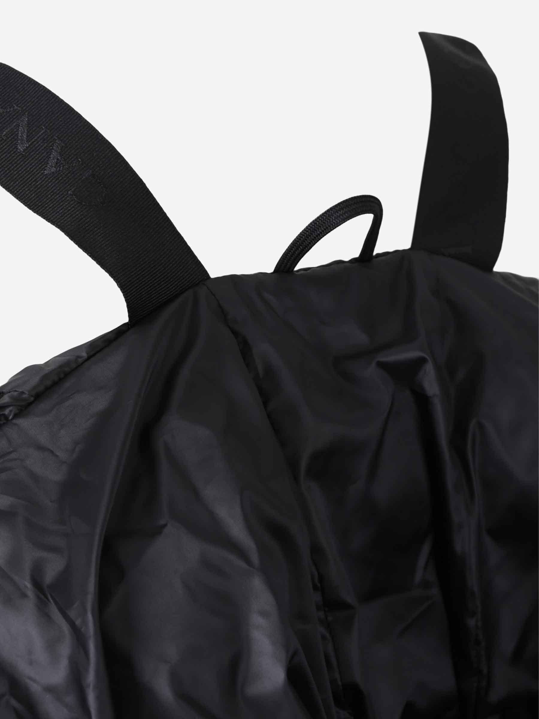 Canada Goose Mujer Barcelona Plumífero Corto Técnico color Violeta sku 774-000612 01 - Foto 5