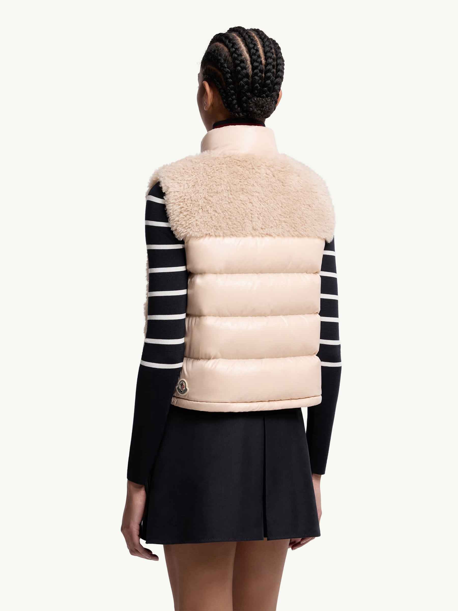 Moncler Mujer Barcelona Chaleco Plumón Planeze Teddy color Camel sku 775-000224 01 - Foto 3