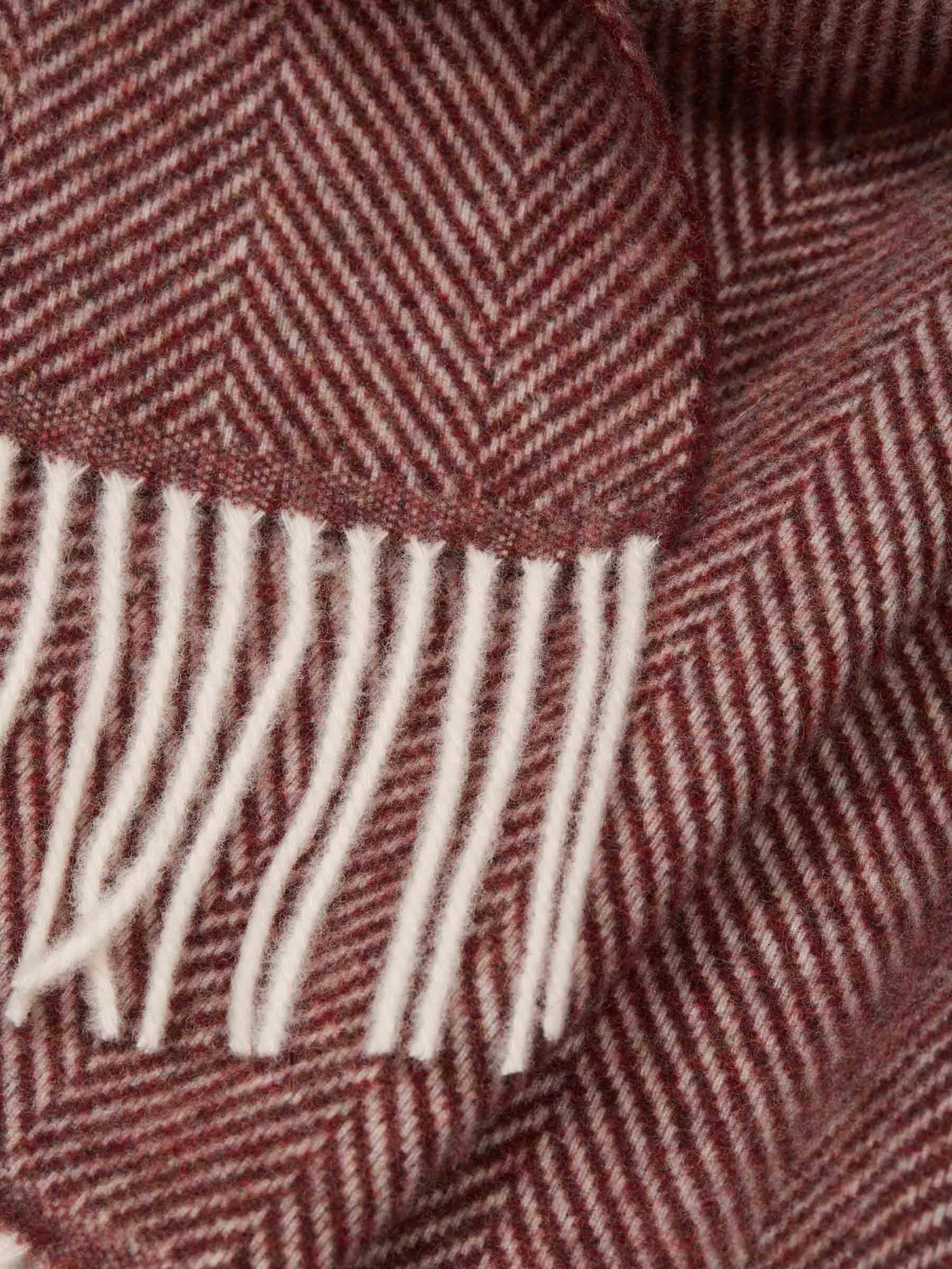 Santa Eulalia Hombre Barcelona Bufanda Espiga Lana color Burdeos sku 630-001244 05 - Foto 3