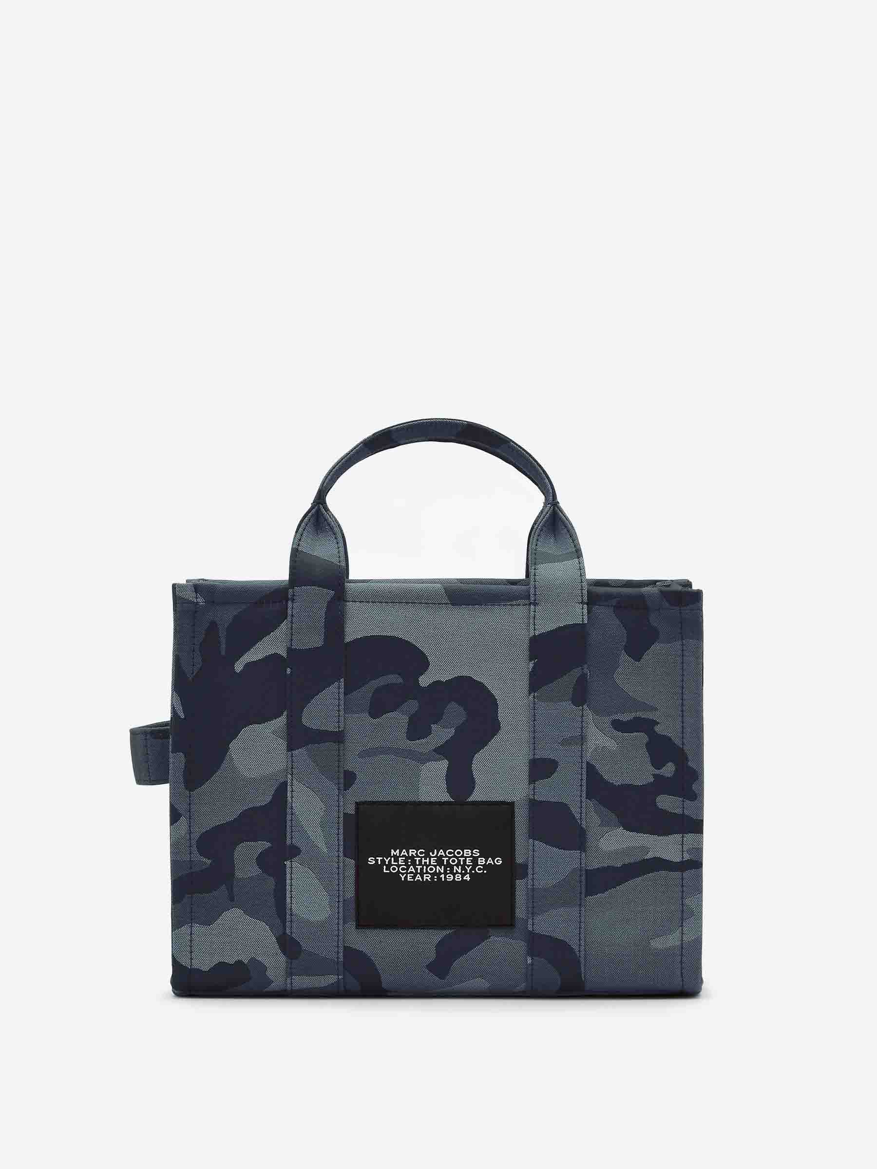 Marc Jacobs Mujer Barcelona Bolso The Camo Jacquard Medium Tote Bag color Camuflaje Azul sku 810-008130 01 - Foto 3