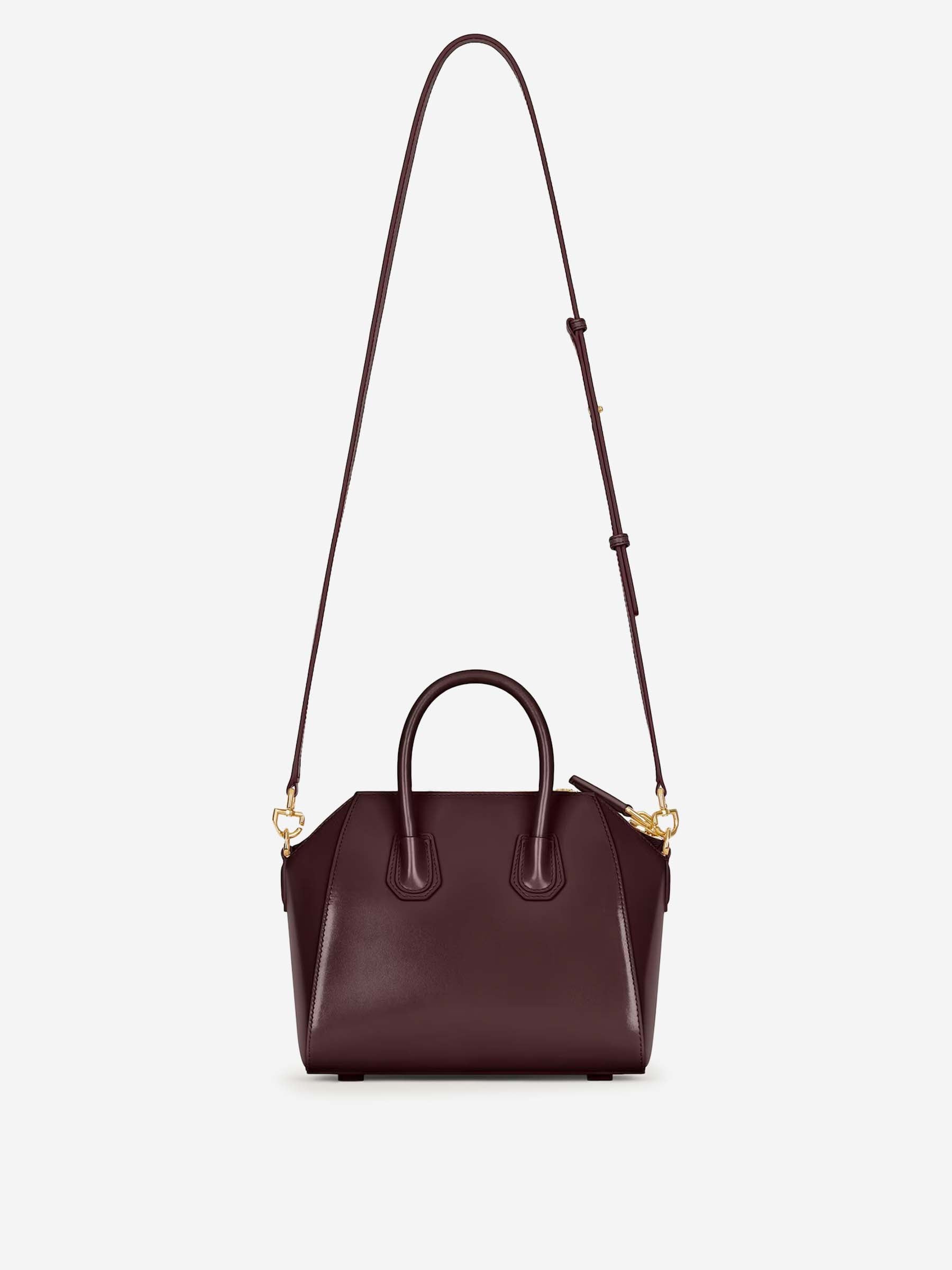 Givenchy Mujer Barcelona Bolso Antigona Mini color Burdeos sku 810-008329 01 - Foto 3