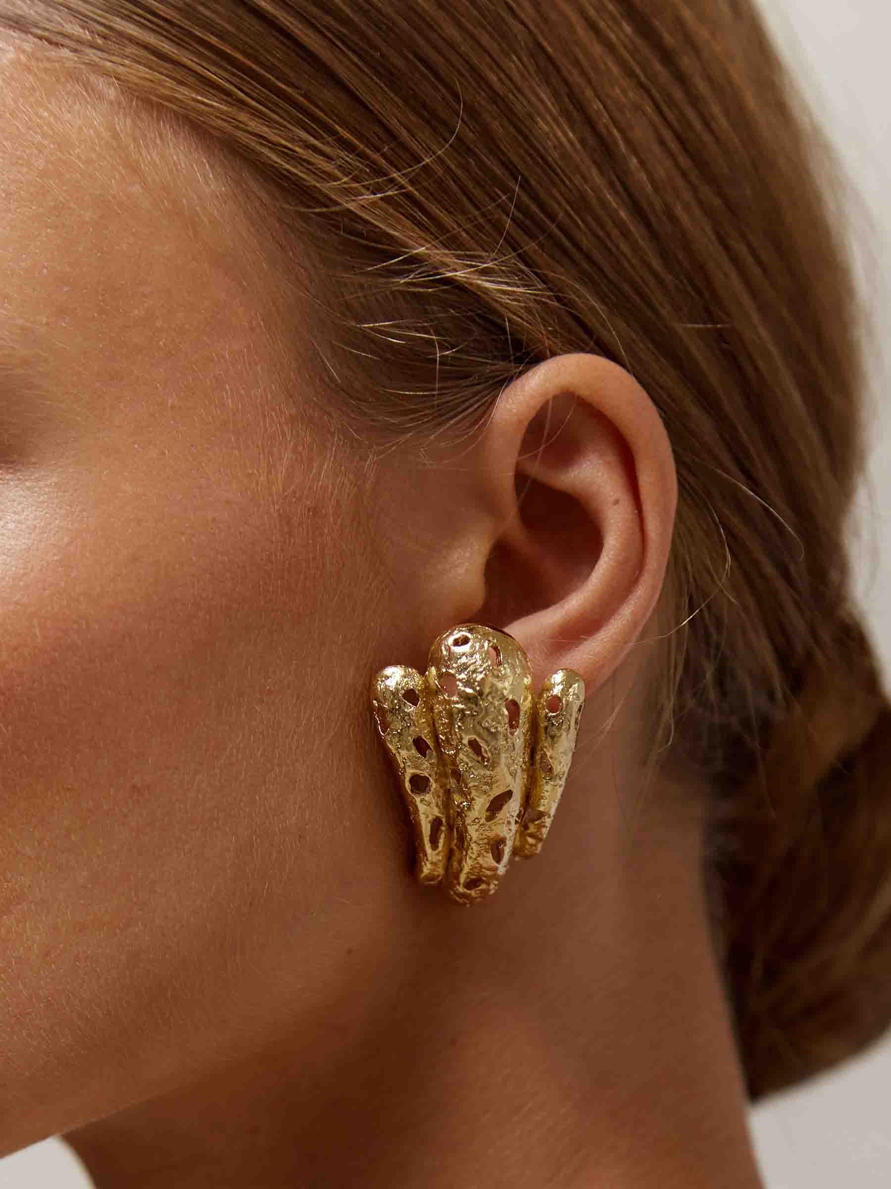 Paola Sighinolfi Mujer Barcelona Pendientes Lis color Dorado sku 850-001665 01 - Foto 4