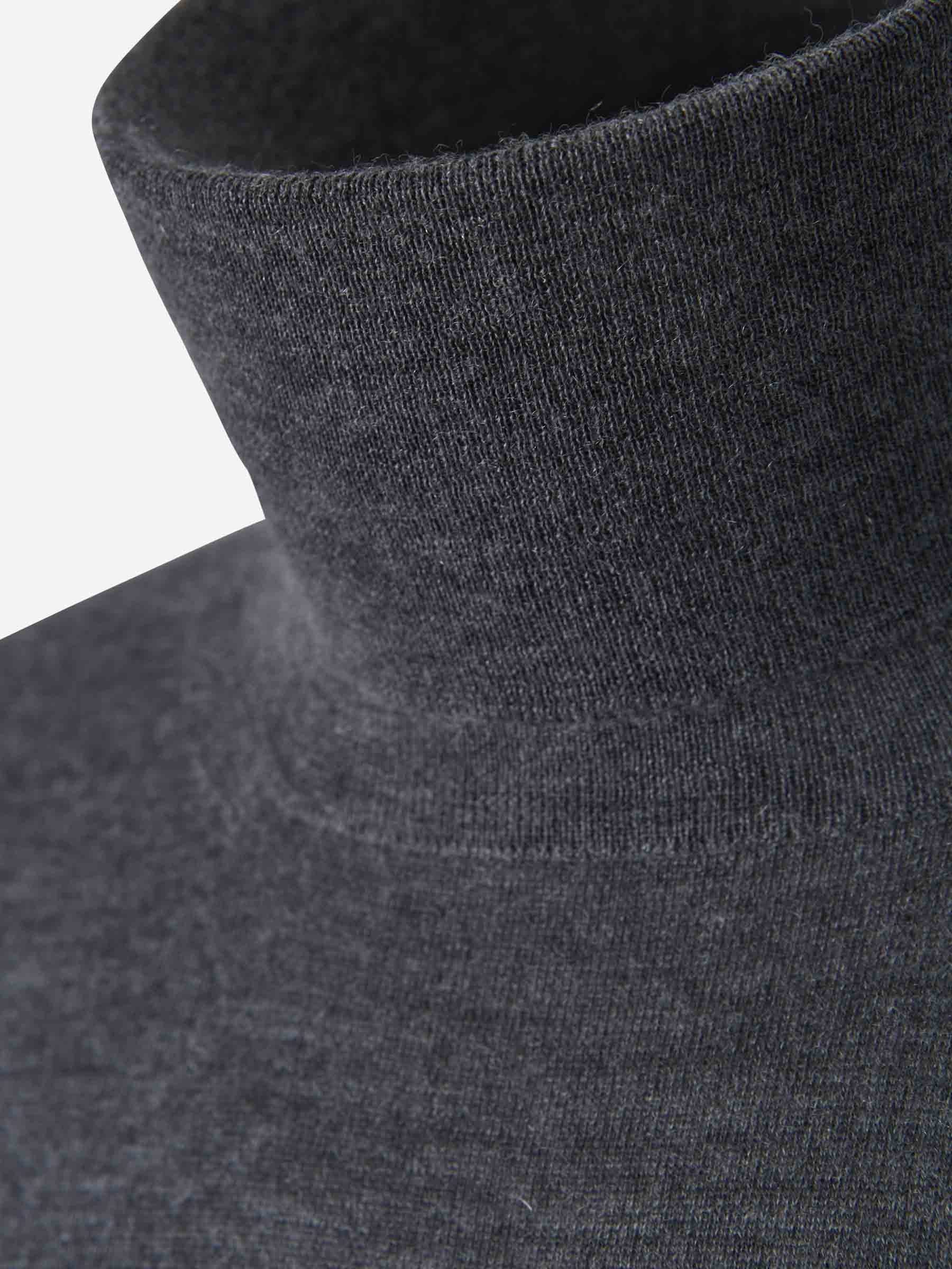 Santa Eulalia Hombre Barcelona Jersey Cuello Alto color Gris Antracita sku 542-002094 02 - Foto 3