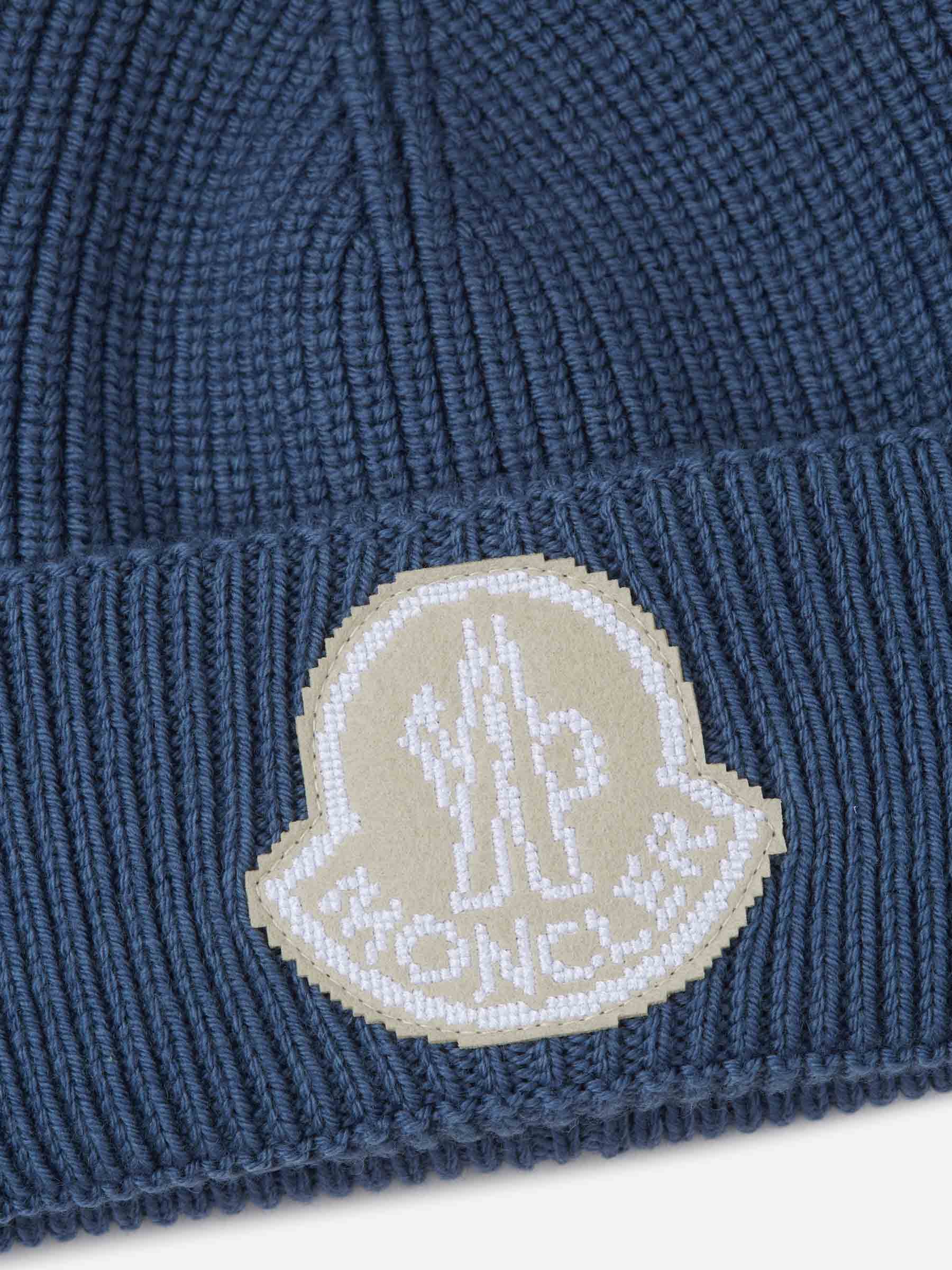 Moncler Hombre Barcelona Gorro Punto Logo color Azul sku 695-001522 02 - Foto 3