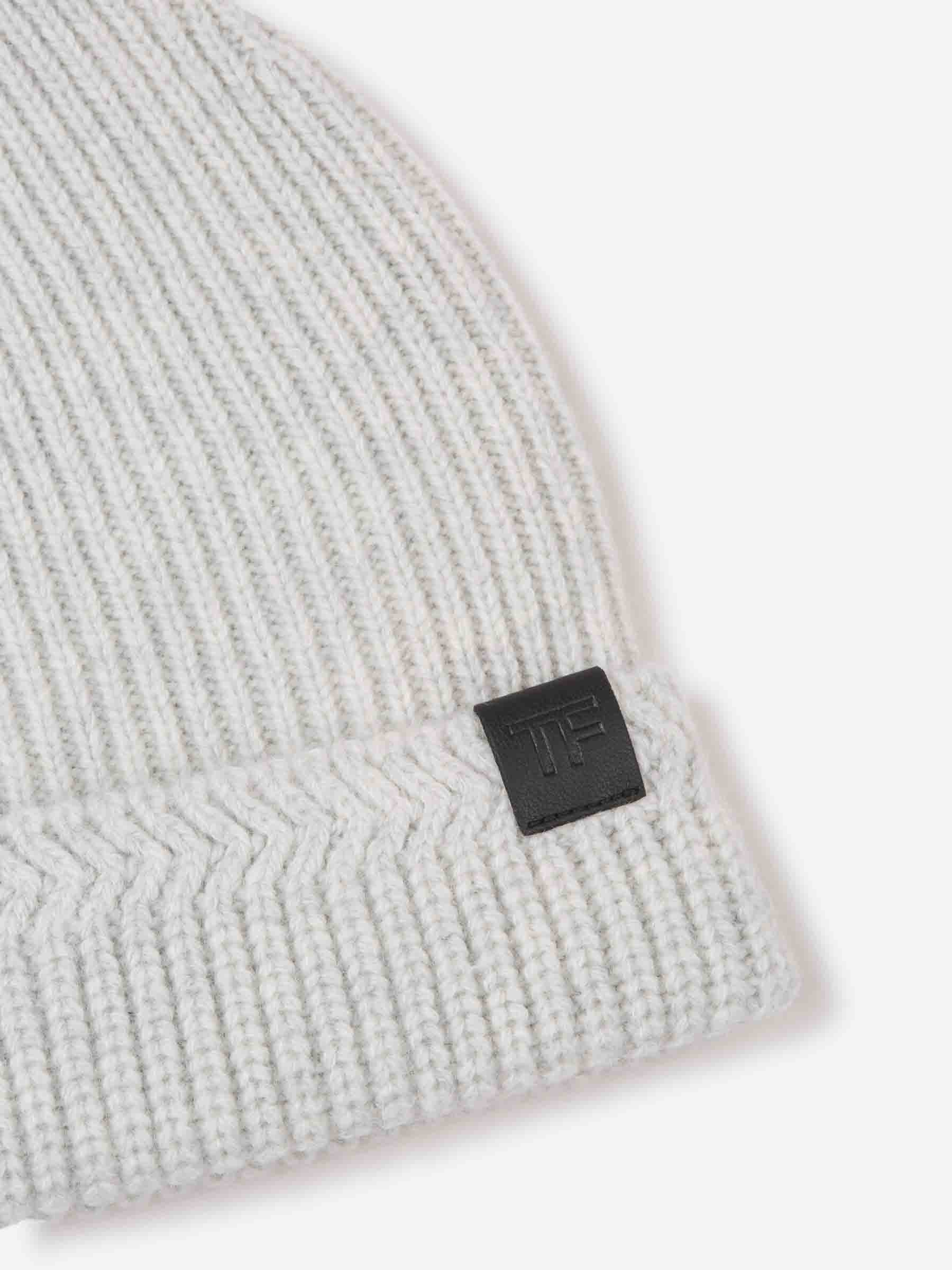 Tom Ford Hombre Barcelona Gorro Lana Logo color Gris Claro sku 695-001515 03 - Foto 3