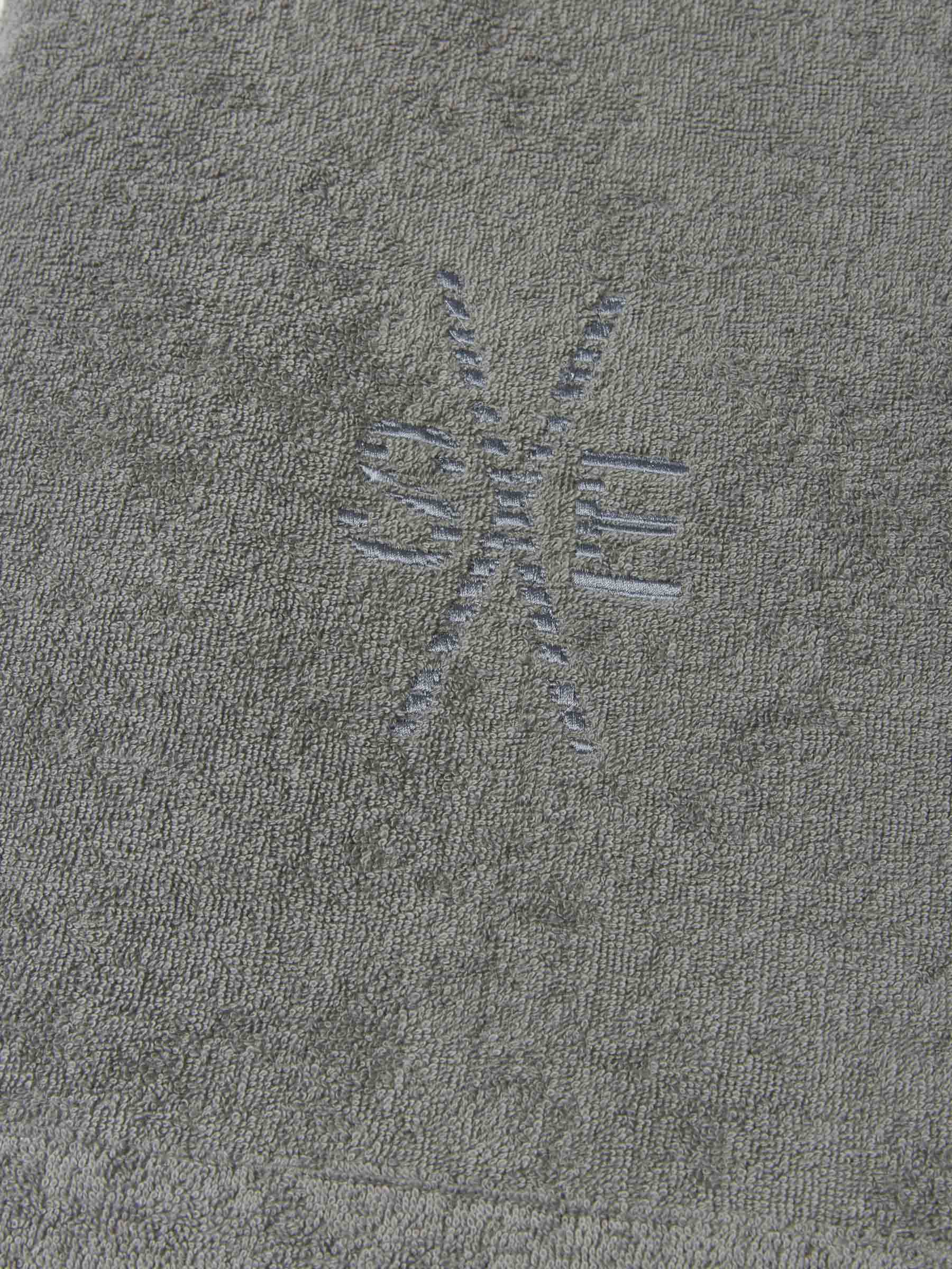 Santa Eulalia Hombre Barcelona Toalla Algodón Logo color Gris Piedra sku 562-000044 02 - Foto 3