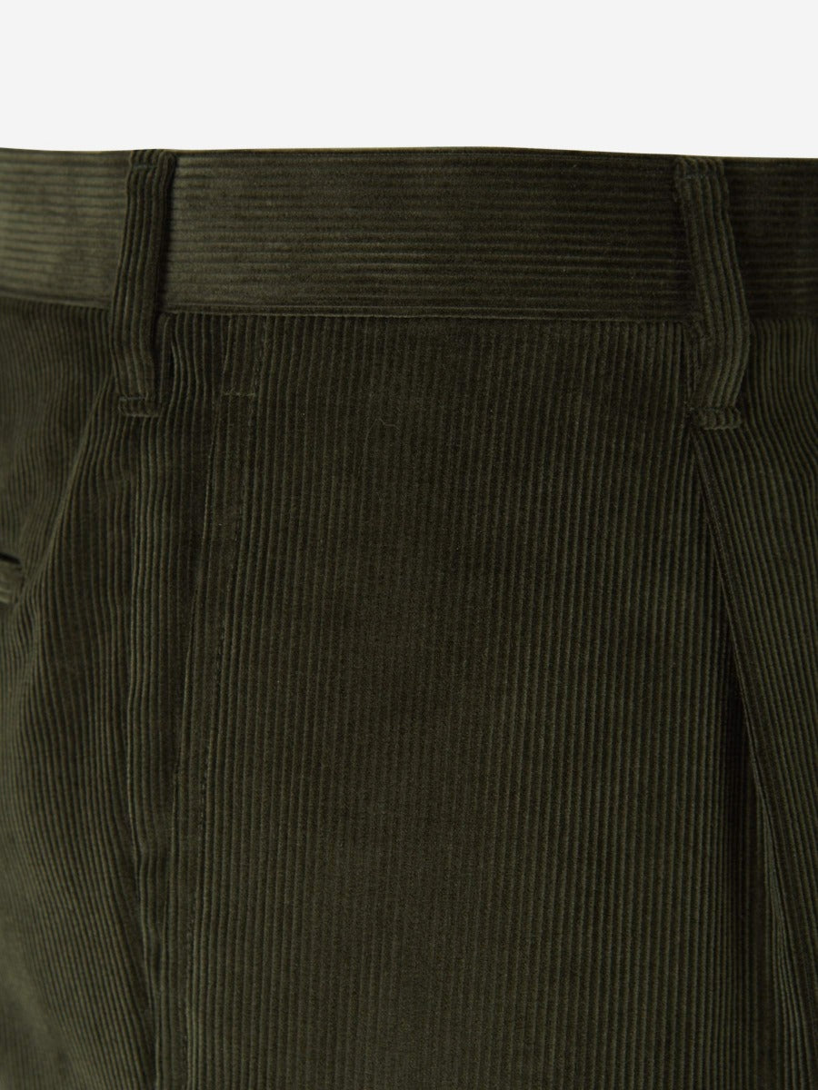Santa Eulalia Hombre Barcelona Pantalones Pinzas Pana color Verde Oscuro sku 521-002557 02 - Foto 3