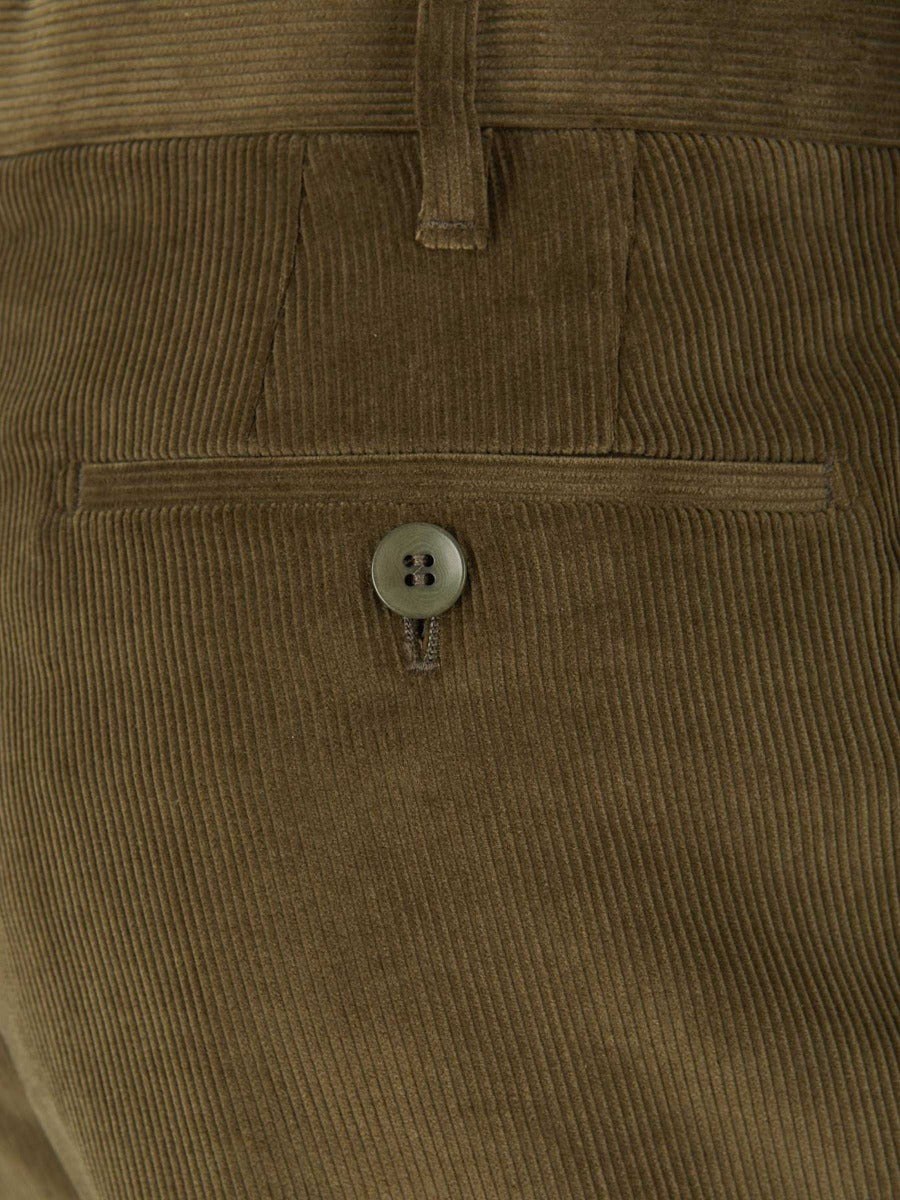 Santa Eulalia Hombre Barcelona Pantalones Pinzas Pana color Verde Militar sku 521-002557 05 - Foto 4