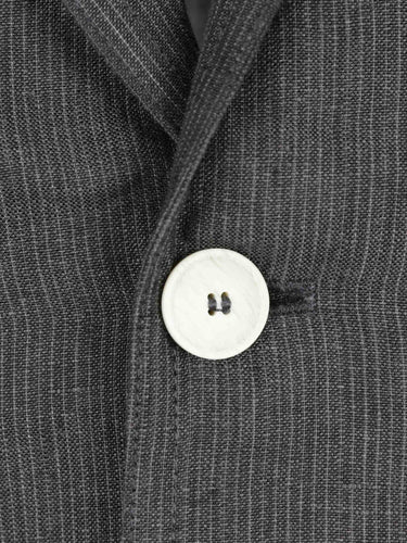 Jacquemus Hombre Barcelona Americana Recta Pastro color Gris Antracita sku 302-003691 01 - Foto 3