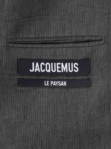Jacquemus Hombre Barcelona Americana Recta Pastro color Gris Antracita sku 302-003691 01 - Foto 4