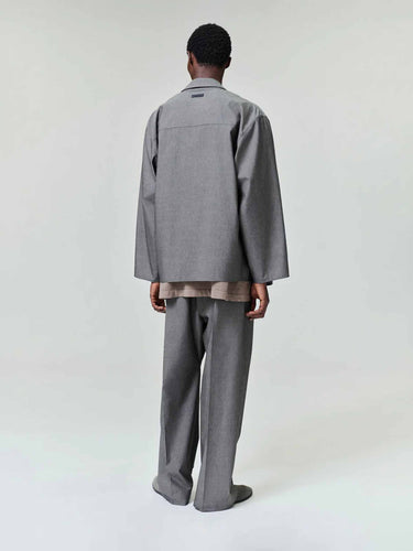 Fear of God Hombre Barcelona Americana Cruzada Oxford color Gris sku 302-003719 01 - Foto 4