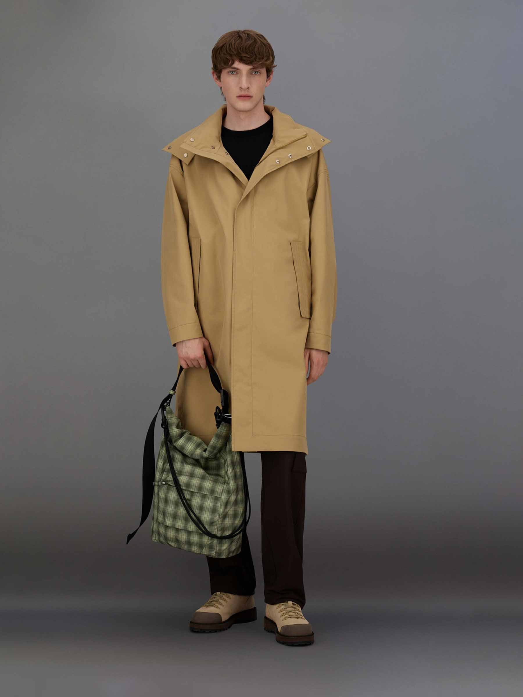 Laminar Hombre Barcelona Parka Twill 2Layer color Camel sku 502-001664 01 - Foto 2